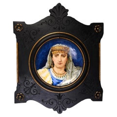 B&Cie, Charles POYARD, Félix FLICK, Plato con retrato de mujer bereber