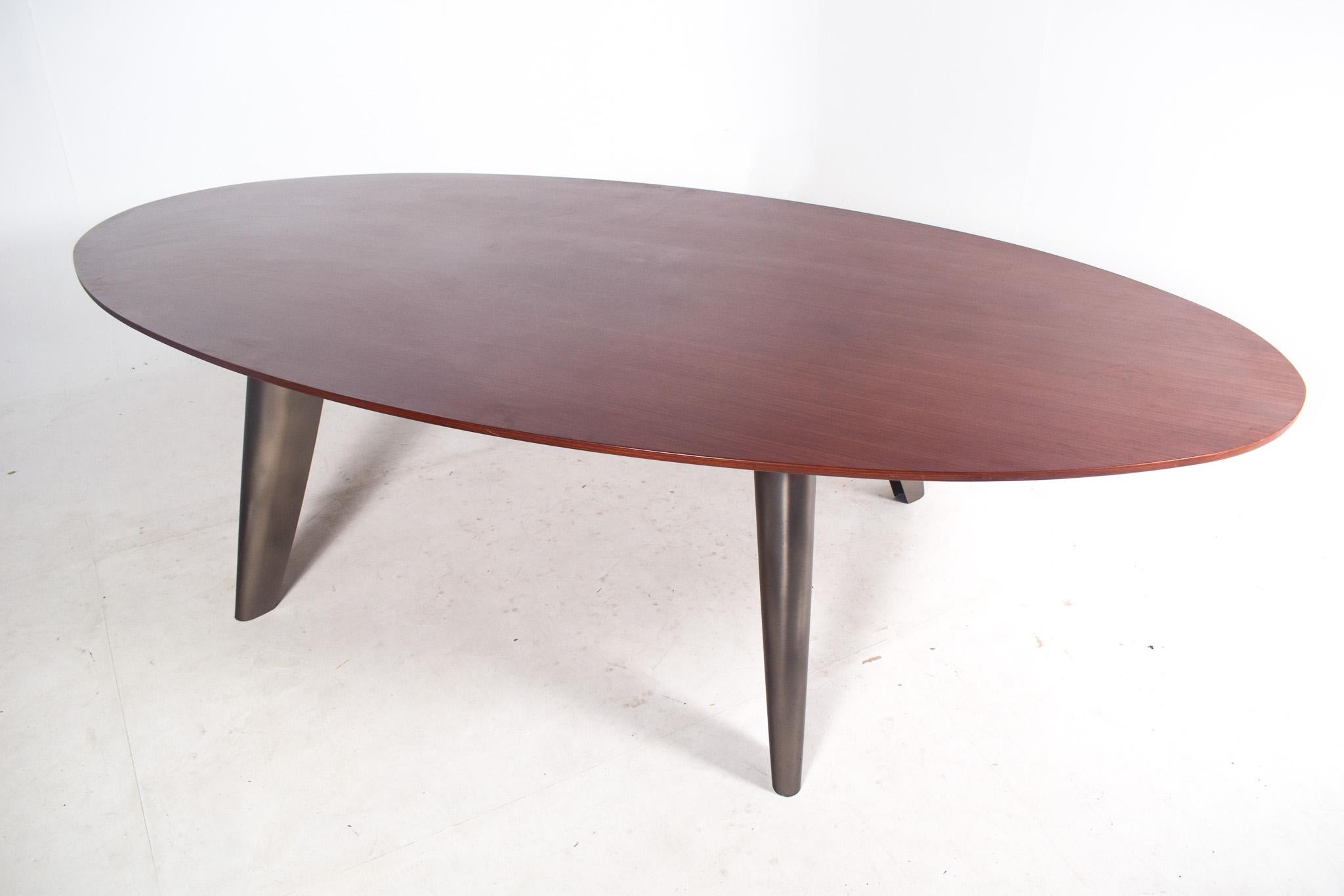 Table ovale BD 12 de Laura Meroni pour Bartoli Design Bon état - En vente à Lisboa, Lisboa