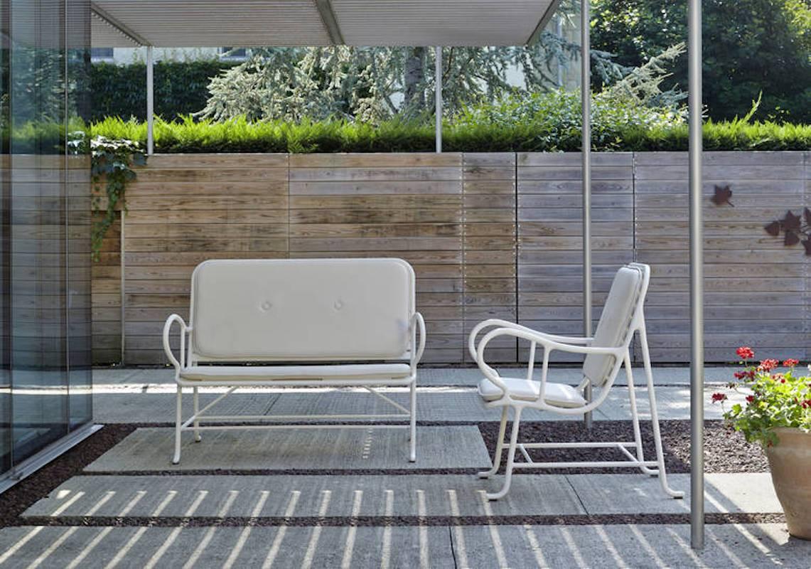Spanish BD Barcelona Gardenia Outdoor Armchair by Jaime Hayon in Green, White or Grey For Sale