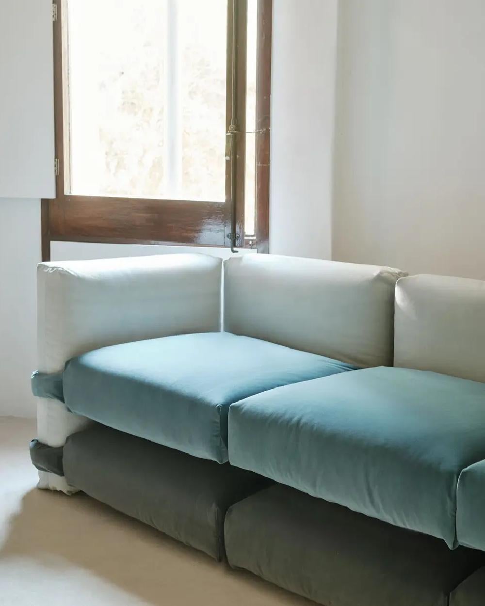 Canapé Pillow Barcelona en velours par Muller Van Severen - Deux sections modulaires Neuf - En vente à Brooklyn, NY