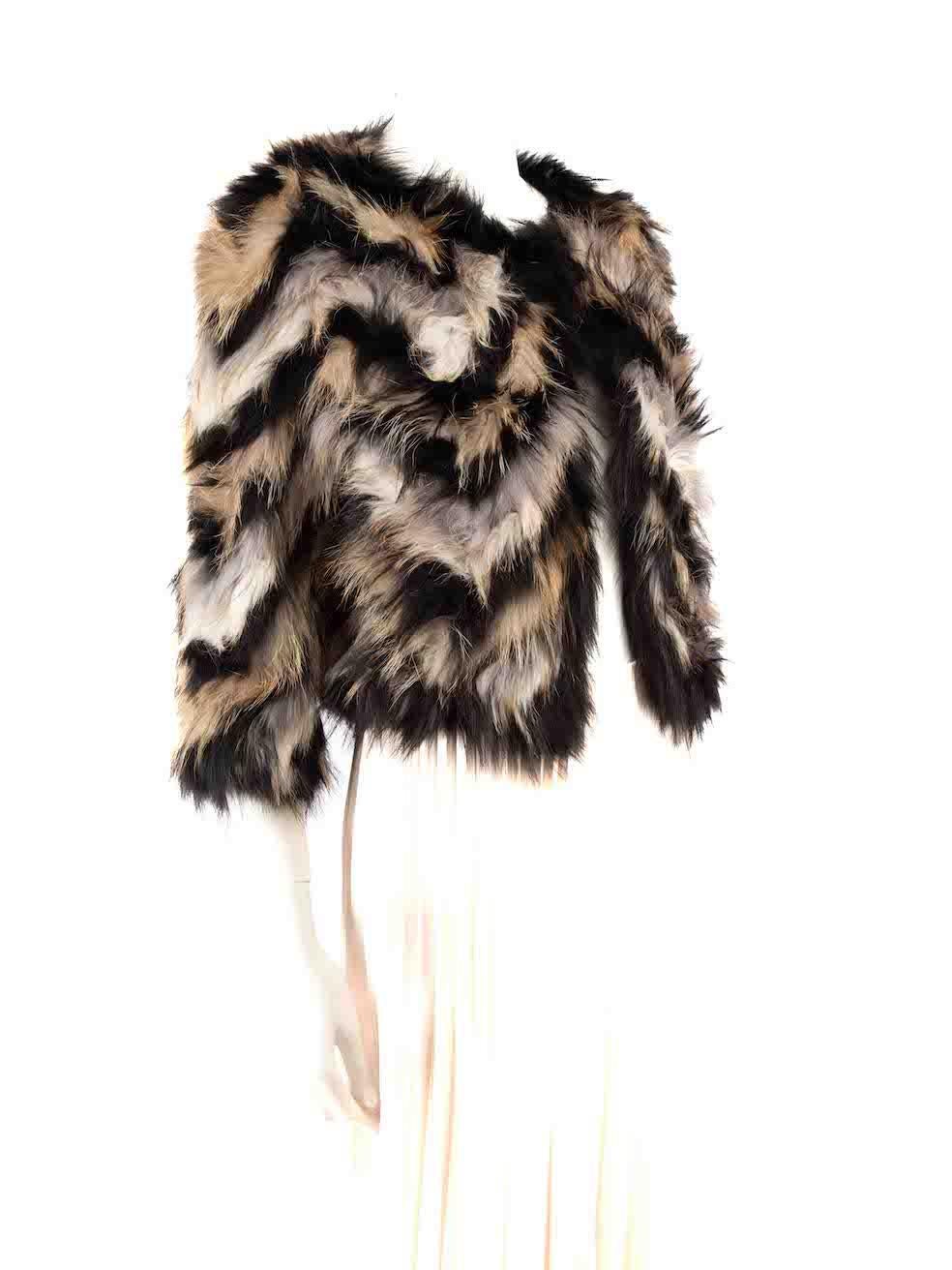 CONDITION is Very good. Hardly any visible wear to jacket is evident on this used bdba designer resale item.
 
 
 
 Details
 
 
 Multicolour- black, white, brown, grey
 
 Fur
 
 Jacket
 
 Cropped fit
 
 Long sleeves
 
 Hook fastening
 
 
 
 
 
