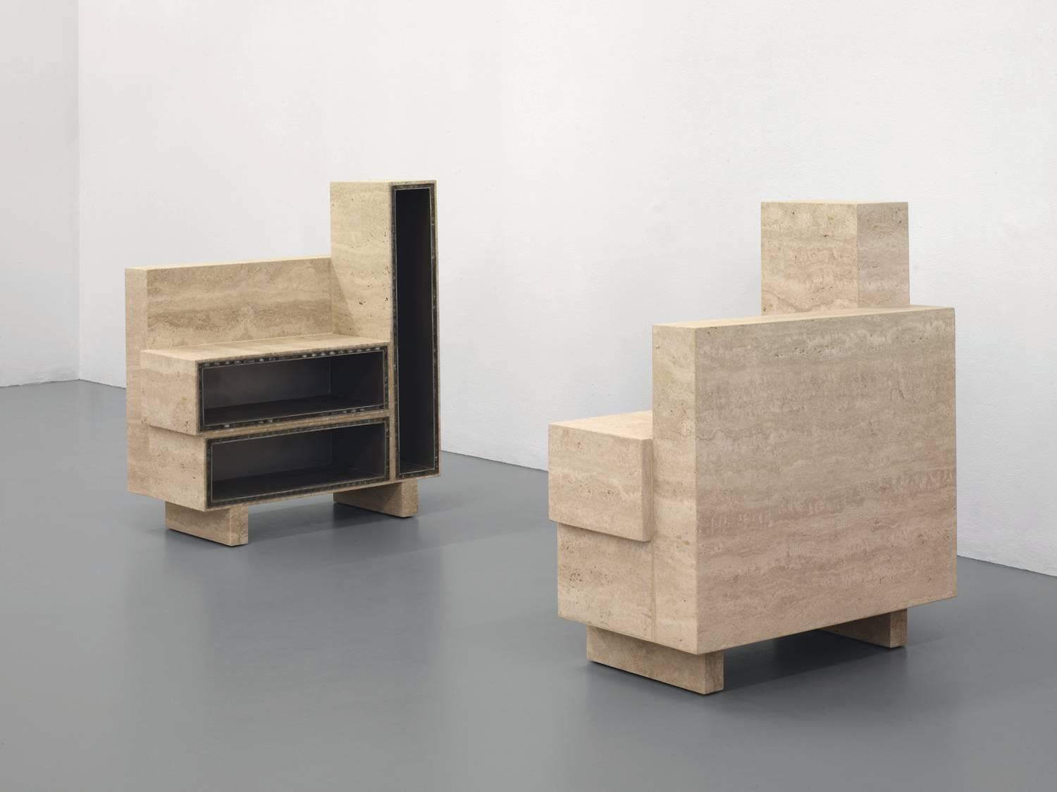 BDC stands for “bout de canapé” [end table: literally “end of sofa”]. The object schematically represents a slice of a sofa scaled down by 15%. 

Robert Stadler uses for this side table the gluing of aluminium to travertine, a 1960s method of