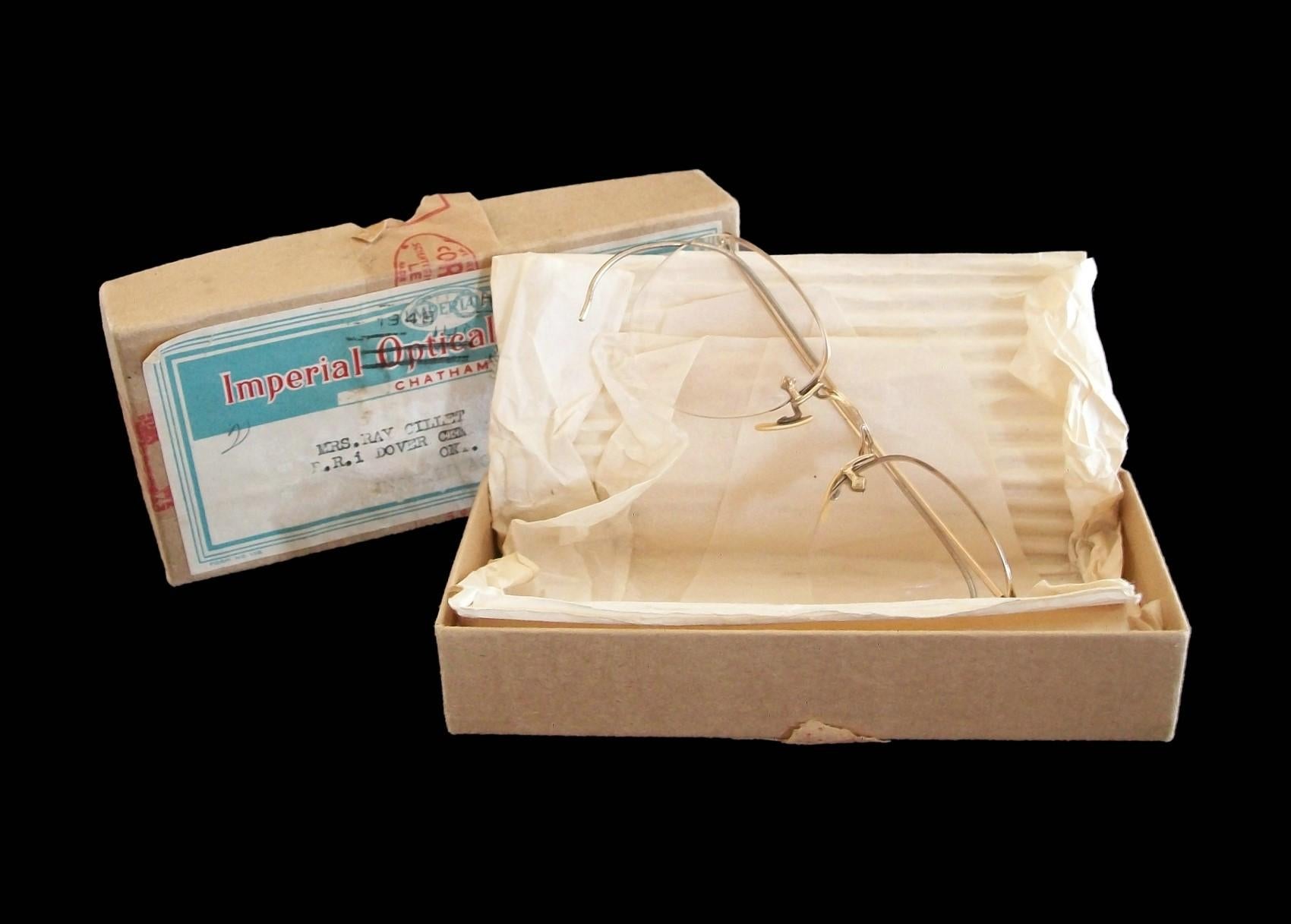 20th Century Bdg, Vintage 10k Gold Frameless Child's Eyeglasses, United States, circa 1948 For Sale