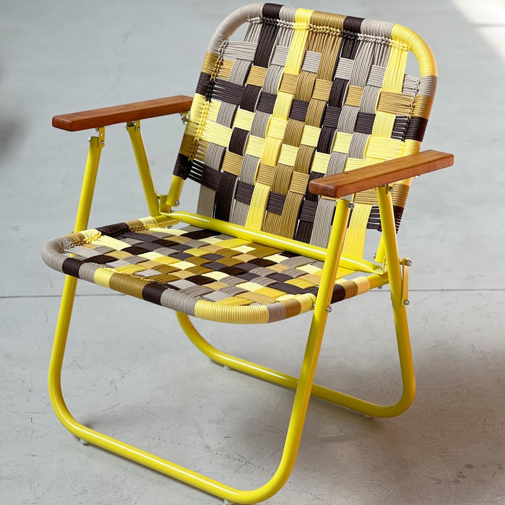 - Trama vintage- main color: yellow - secondary colors: sand, mustard, walnut.
- structure color: amarelo siciliano

beach chair, country chair, garden chair, lawn chair, camping chair, folding chair, stylish chair, funky chair, armchair

DENGÔ -
A