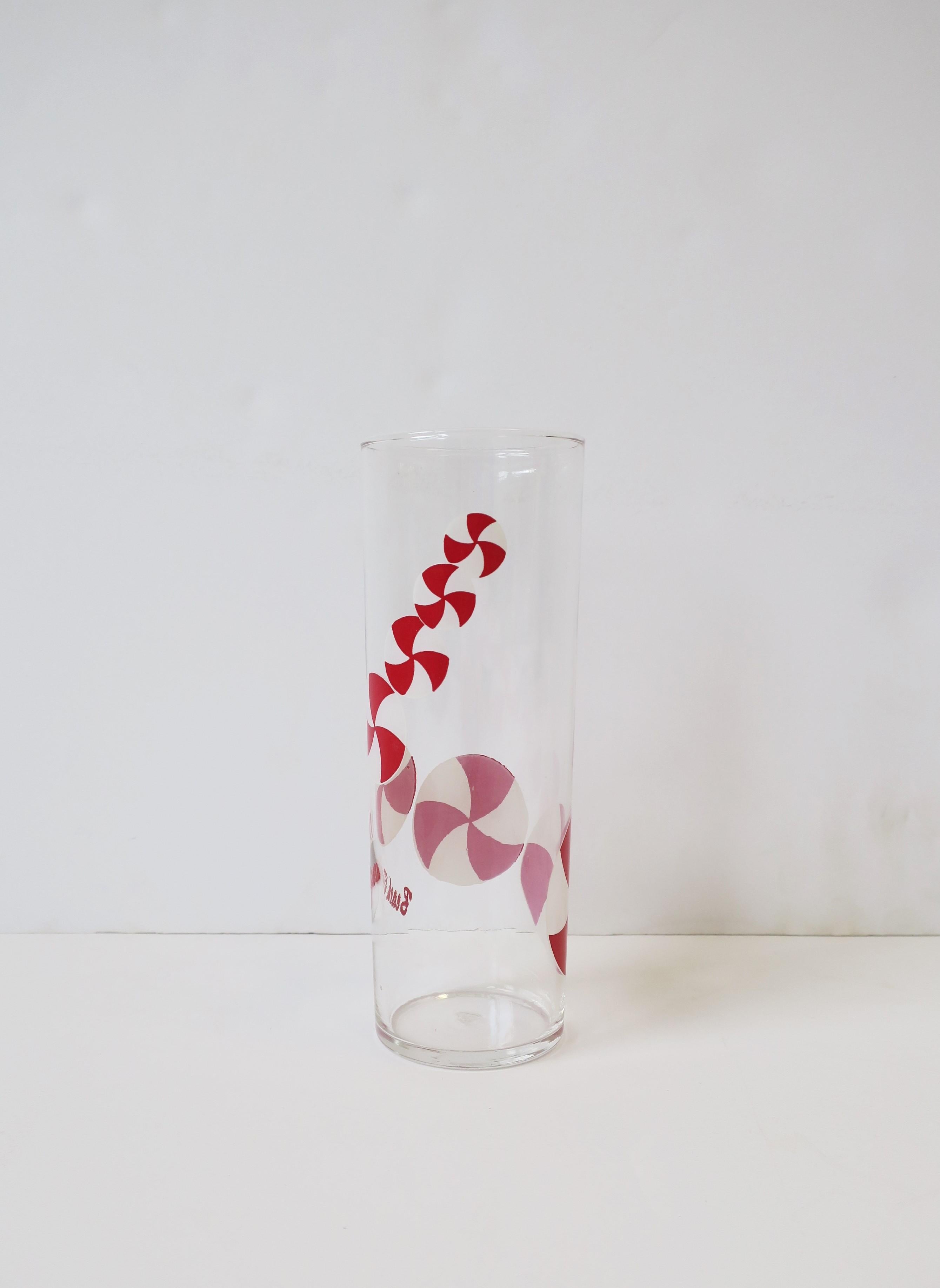 Summer Cocktail Highball Glasses with Beach Ball Design in Red & White, 1930s For Sale 5