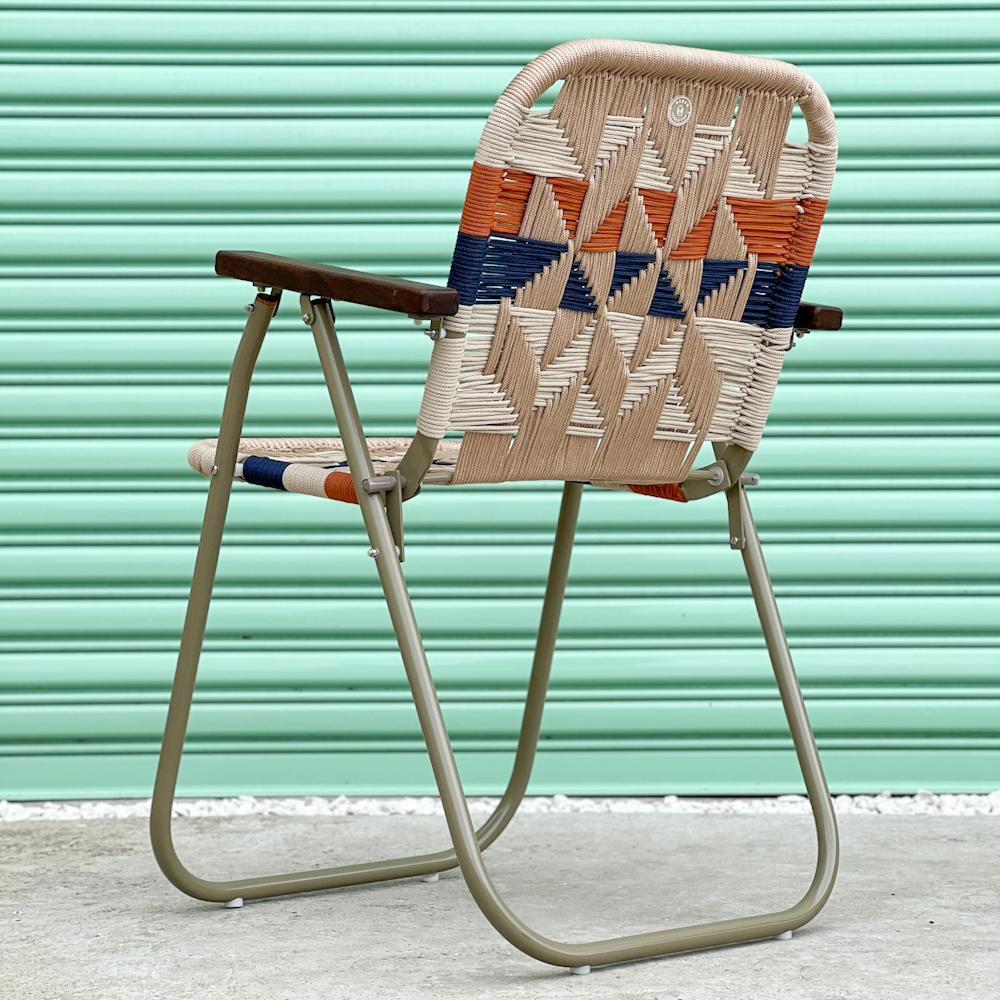 Hand-Woven Beach chair high Japú Trama 10  - Outdoor area Garden and Lawn Dengô Brasil For Sale