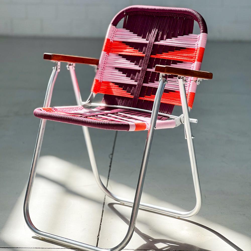 - Trama 5 - main color: burgundy second color: baby pink, orange.
structure color: natural Aluminum

beach chair, country chair, garden chair, lawn chair, camping chair, folding chair, stylish chair, funky chair

DENGÔ -
A handmade work, which takes