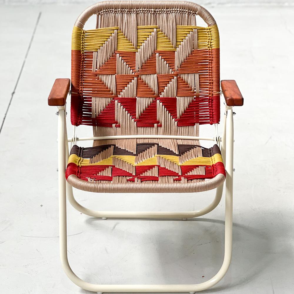 - Trama 10 - main color: champagne - secondary colors: mustard, ocher, carmin, walnut.
structure color: duna

beach chair, country chair, garden chair, lawn chair, camping chair, folding chair, stylish chair, funky chair

DENGÔ -
A handmade work,