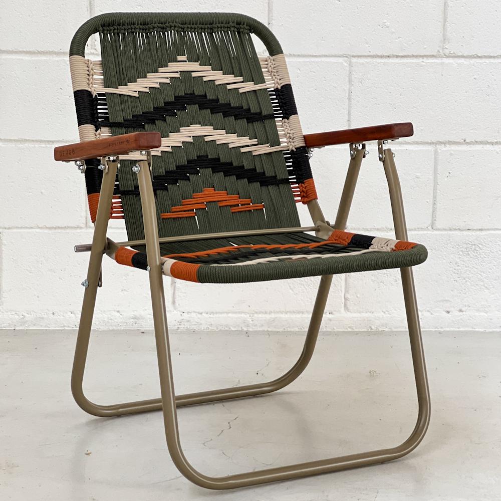 - Trama 6 - couleur principale : vert mousse - couleurs secondaires : 
sable, noir, terre cuite 
- couleur de la structure : automne

chaise de plage, chaise de campagne, chaise de jardin, chaise de pelouse, chaise de camping, chaise pliante, chaise
