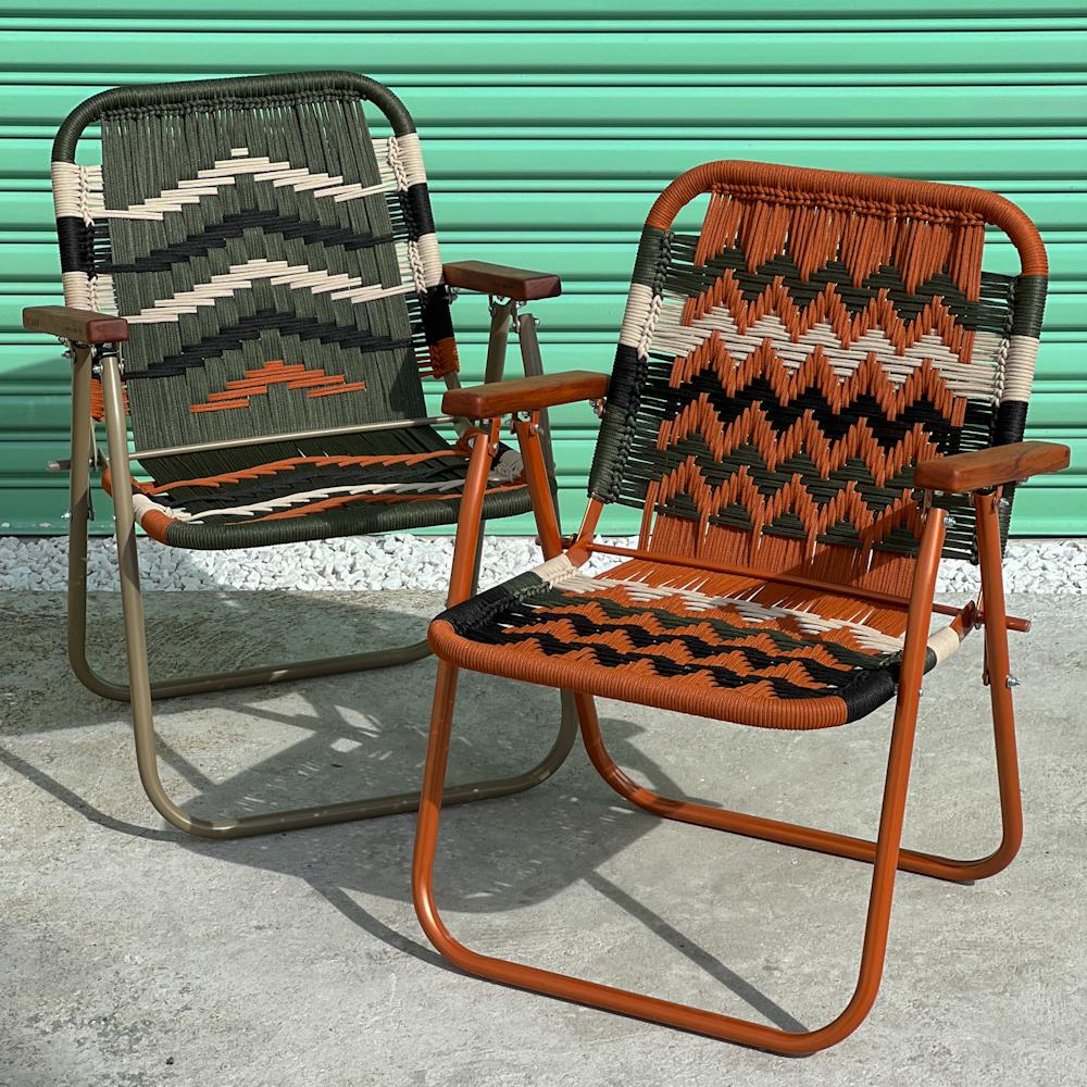 Contemporary Beach chair Japú Trama 6 Musk green Outdoor area Garden and Lawn - Dengô Brasil For Sale