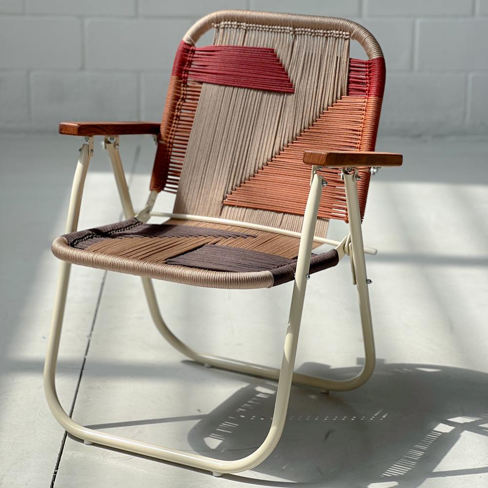 - Trama 7 - main color: champagne - secondary colors: mustard, ocher, carmin, walnut.
structure color: duna

beach chair, country chair, garden chair, lawn chair, camping chair, folding chair, stylish chair, funky chair

DENGÔ -
A handmade work,