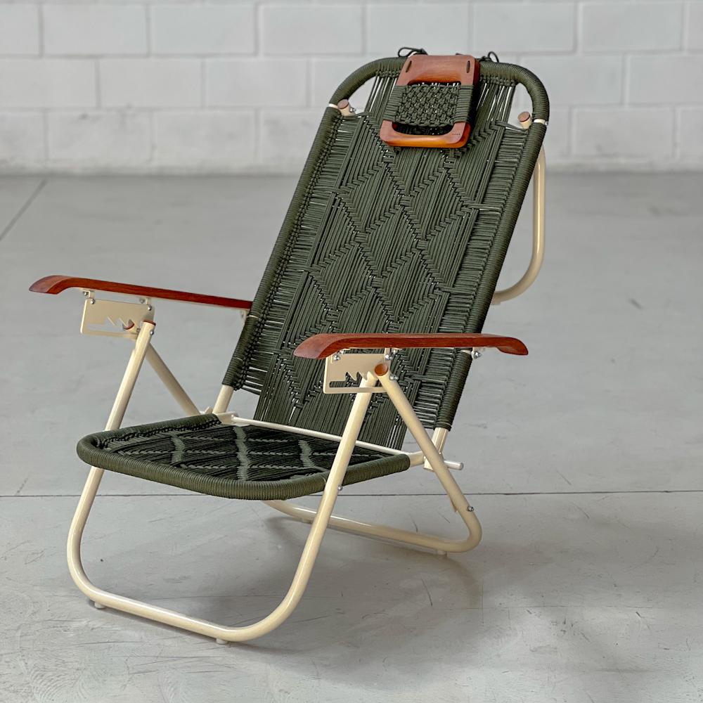 Brazilian Beach chaise chair Japú Trama 2 - Outdoor area Garden and Lawn - Dengô Brasil For Sale