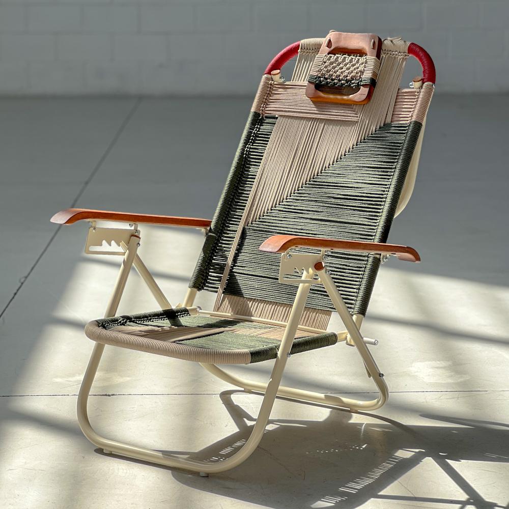 Brazilian Beach chaise chair Japú Trama 7 - Outdoor area Garden and Lawn - Dengô Brasil For Sale