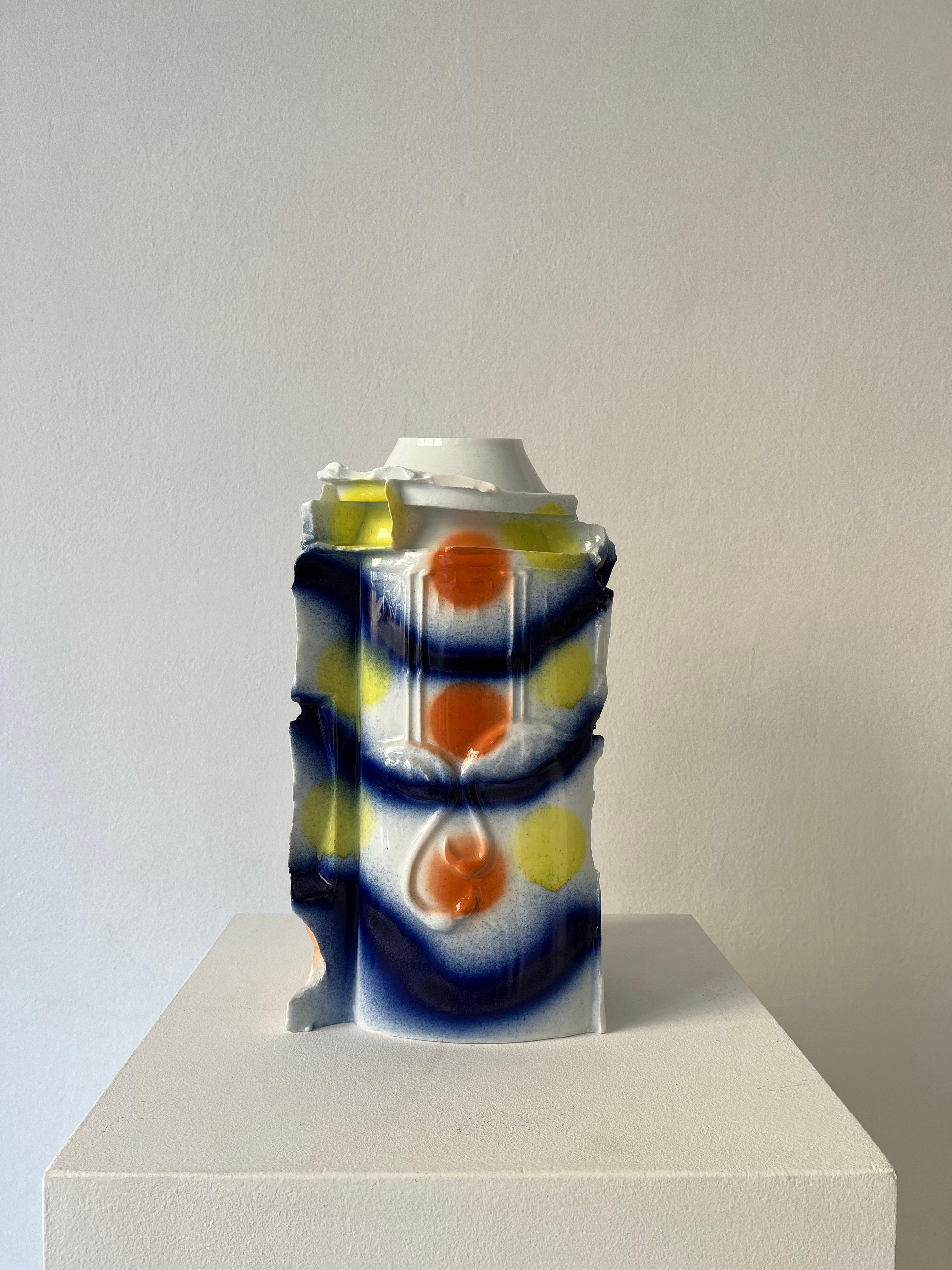 Vase en porcelaine émaillée décoré de « fête de mer », série de 2 Neuf - En vente à Milano, IT