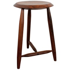 Tabouret de comptoir Beachcomber en noyer en stock