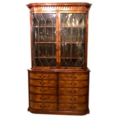 Retro Beacon Hill Collection Cabinet / Breakfront Flame Mahogany in Georgian Style