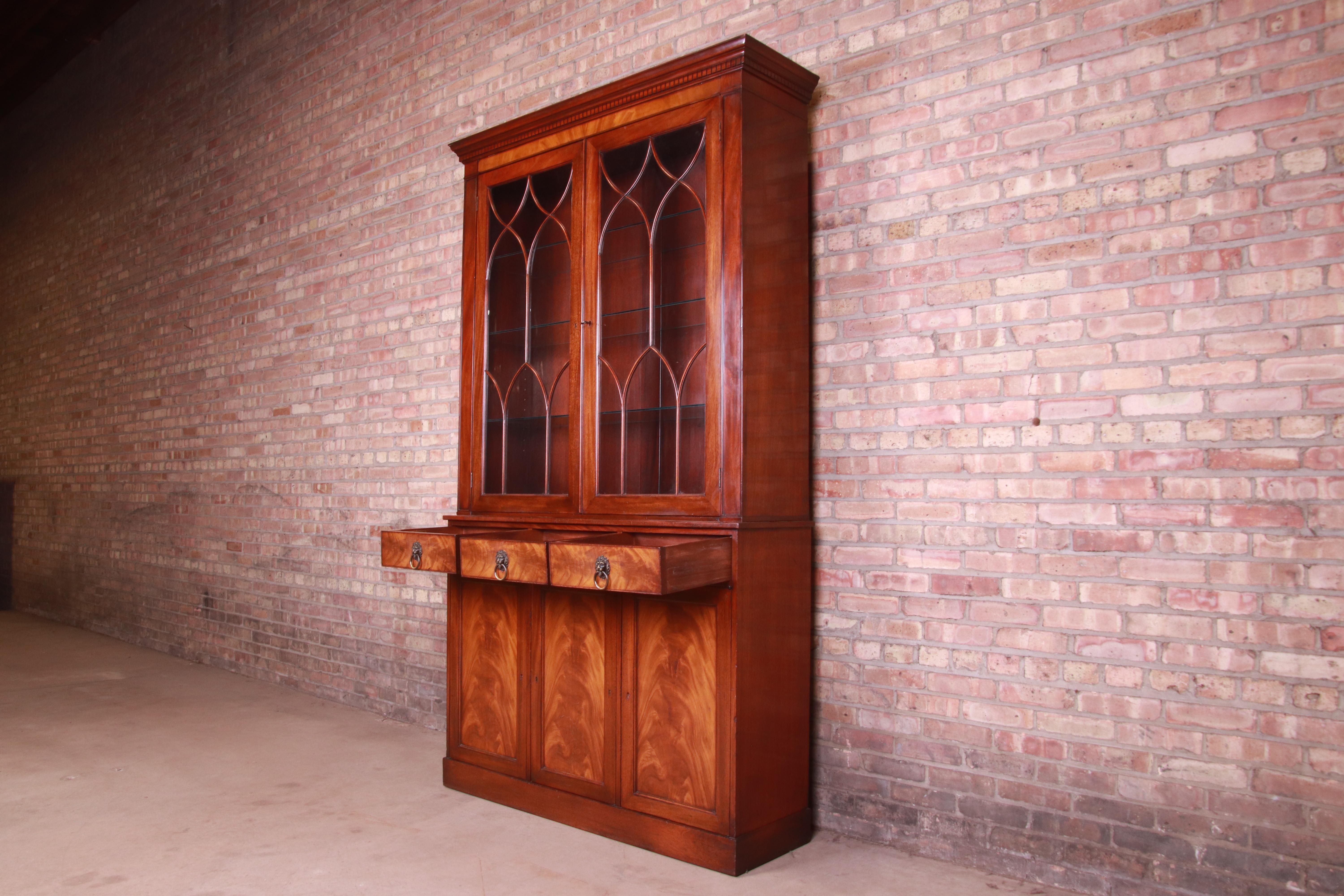 Beacon Hill Collection Georgian Flame Mahogany Breakfront Bookcase Cabinet 4