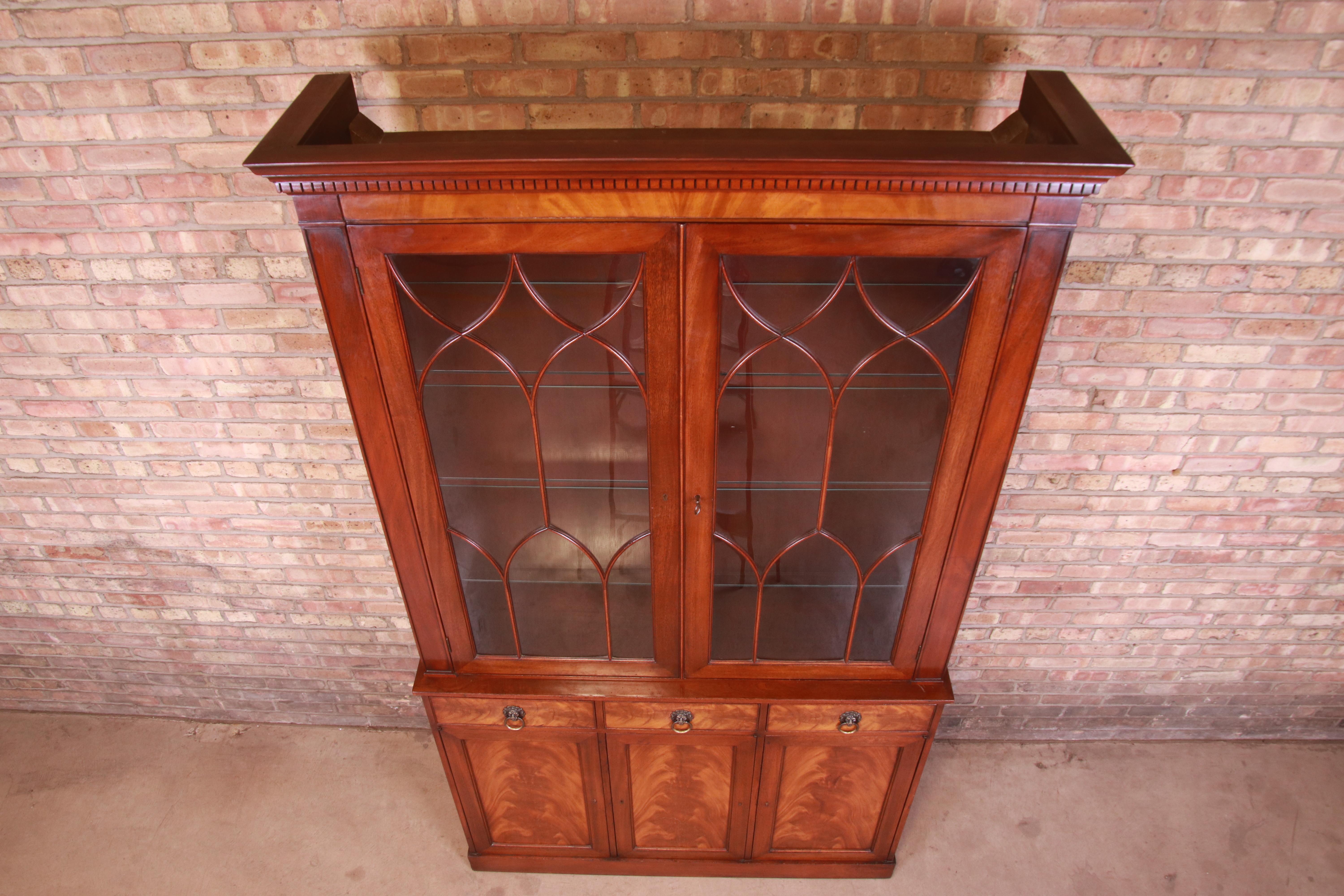 Beacon Hill Collection Georgian Flame Mahogany Breakfront Bookcase Cabinet 6