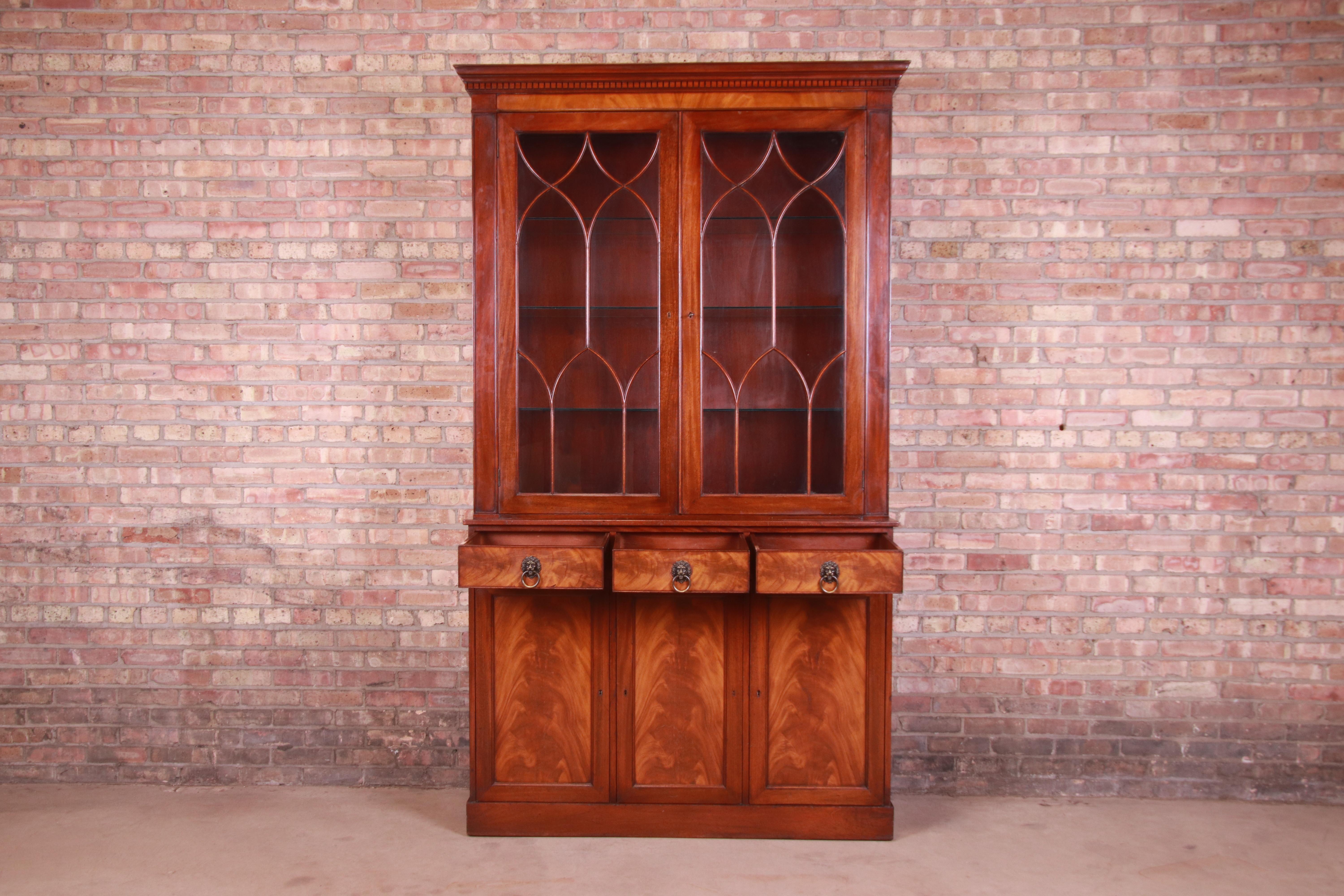 Beacon Hill Collection Georgian Flame Mahogany Breakfront Bookcase Cabinet 3