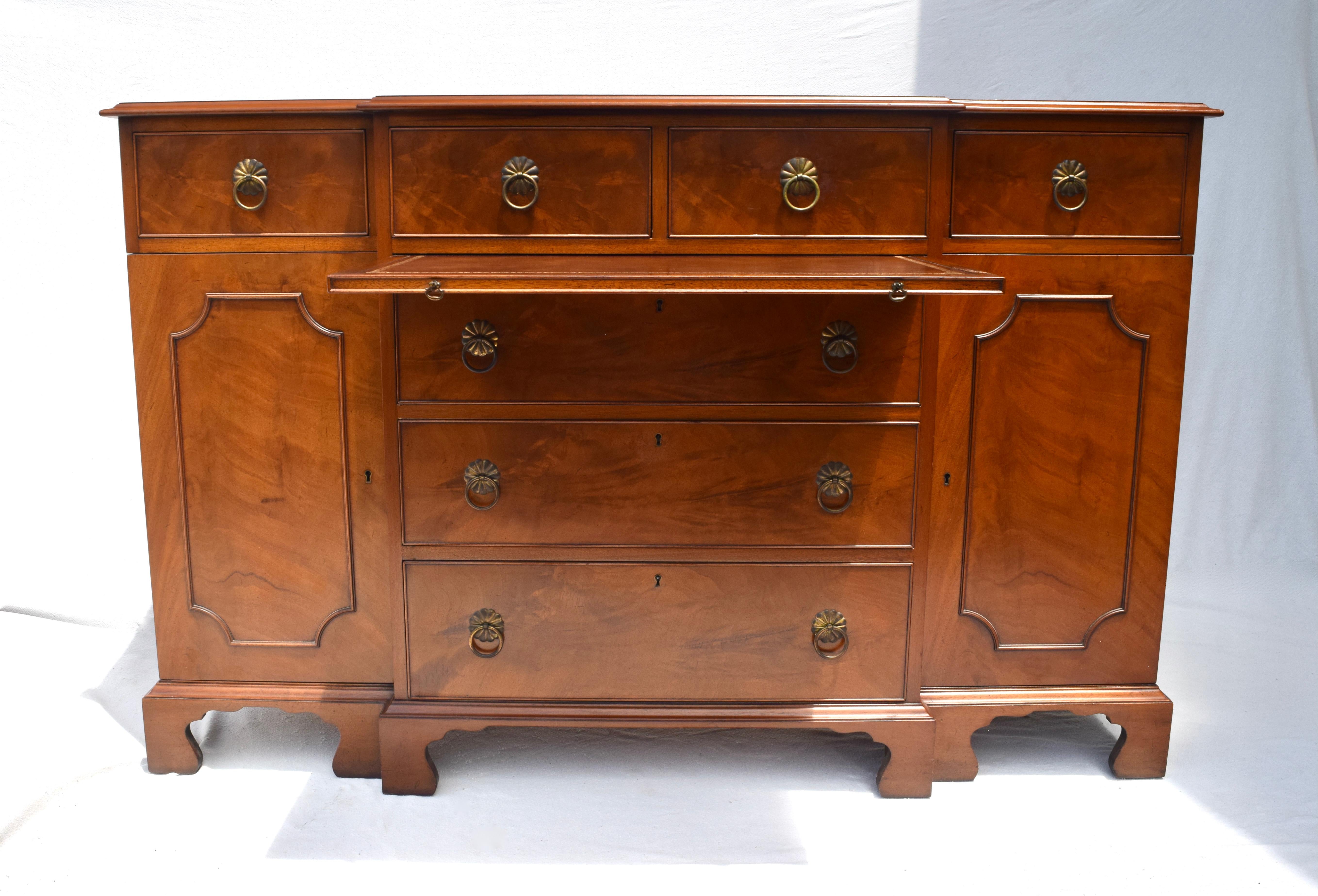 Beacon Hill Flame Mahogany Sideboard Credenza 2