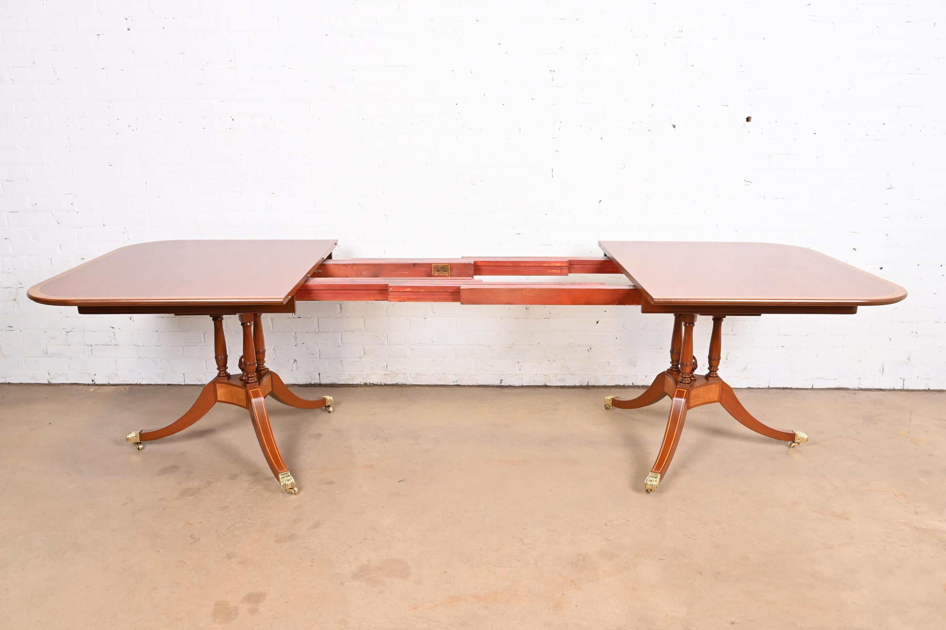 Beacon Hill Georgian Banded Mahogany Double Pedestal Extension Dining Table 1