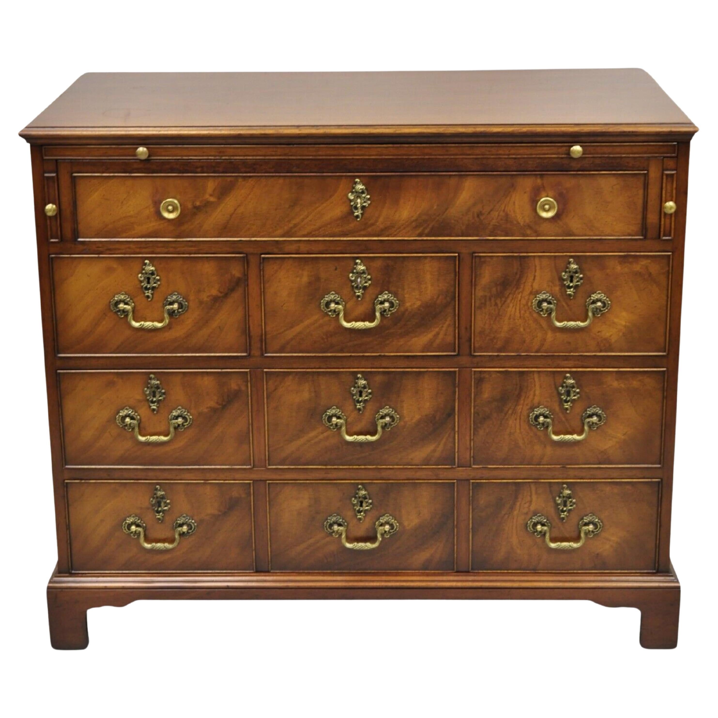 Beacon Hill Georgian Style Mahogany Commode Bachelor Chest of Drawers Server For Sale