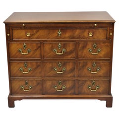 Vintage Beacon Hill Georgian Style Mahogany Commode Bachelor Chest of Drawers Server