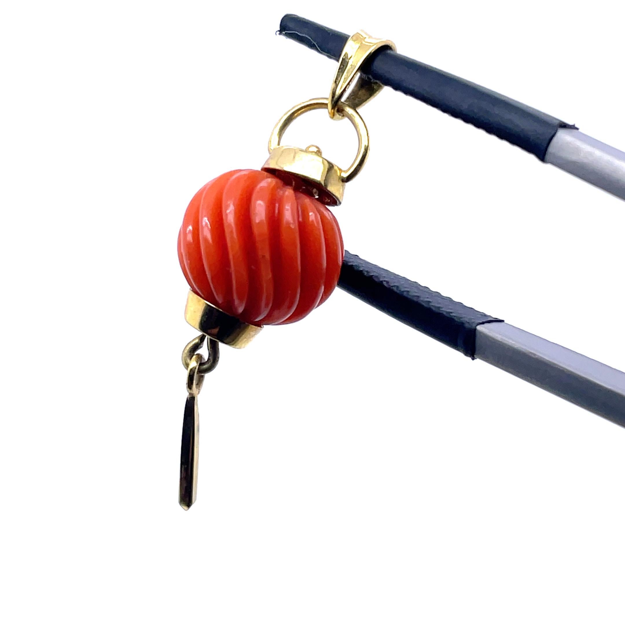 Pendentif corail en forme de perle Cts 10.20 Neuf - En vente à Hong Kong, HK