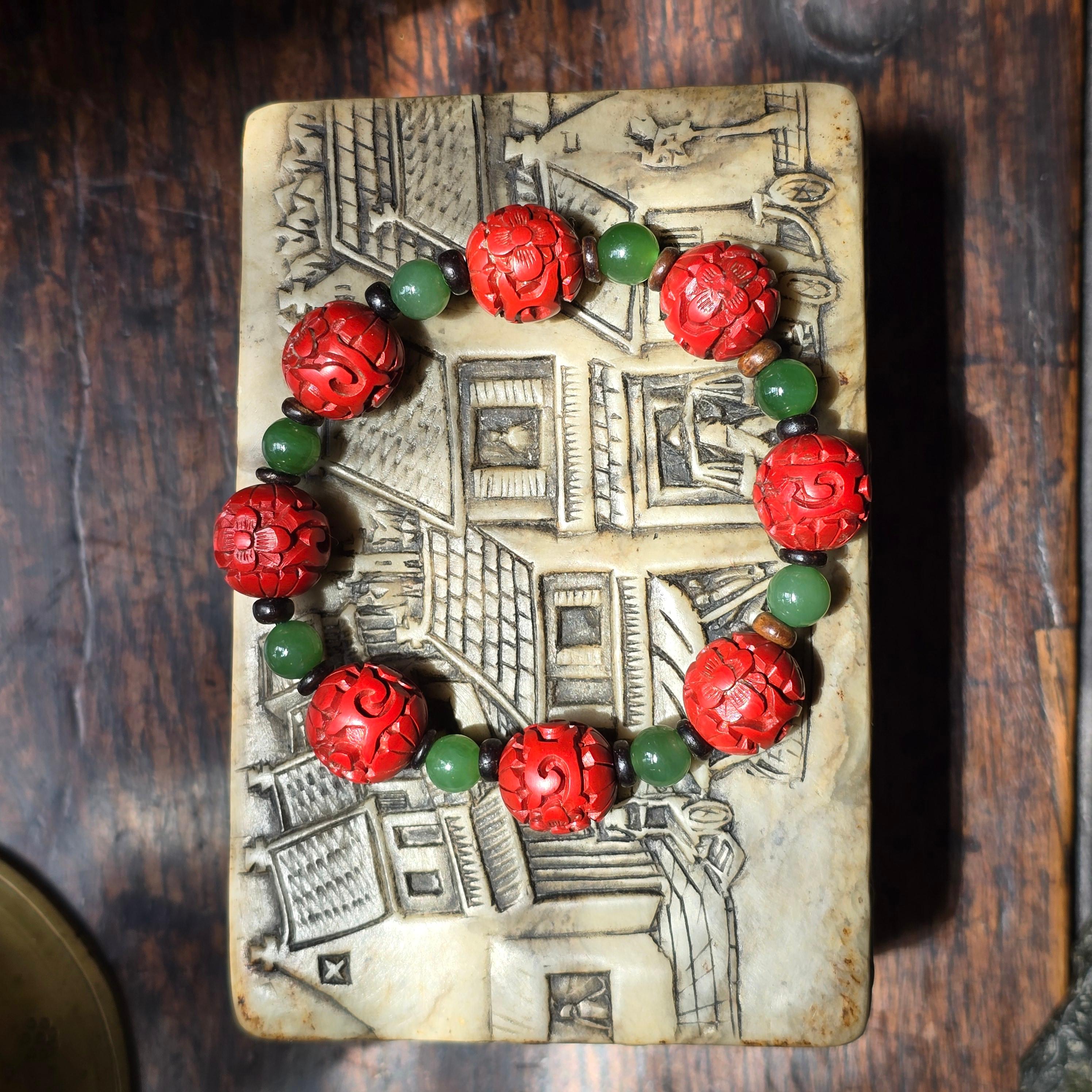 Women's or Men's Antique Cinnabar, Nephrite Jade, & Rare Agarwood Stretch Bracelet For Sale