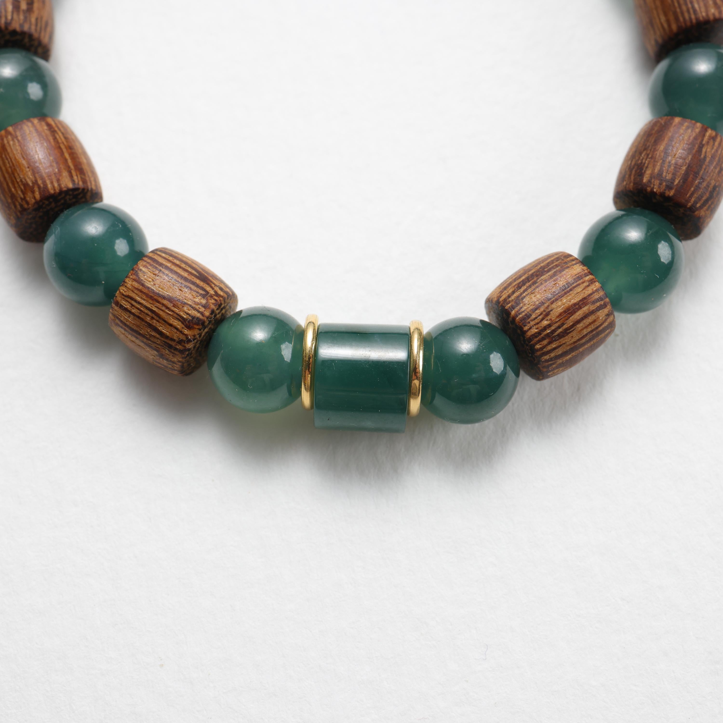 Artisan Jade Bracelet, Guatemalan Jadeite, Agarwood, & 18K Gold For Sale