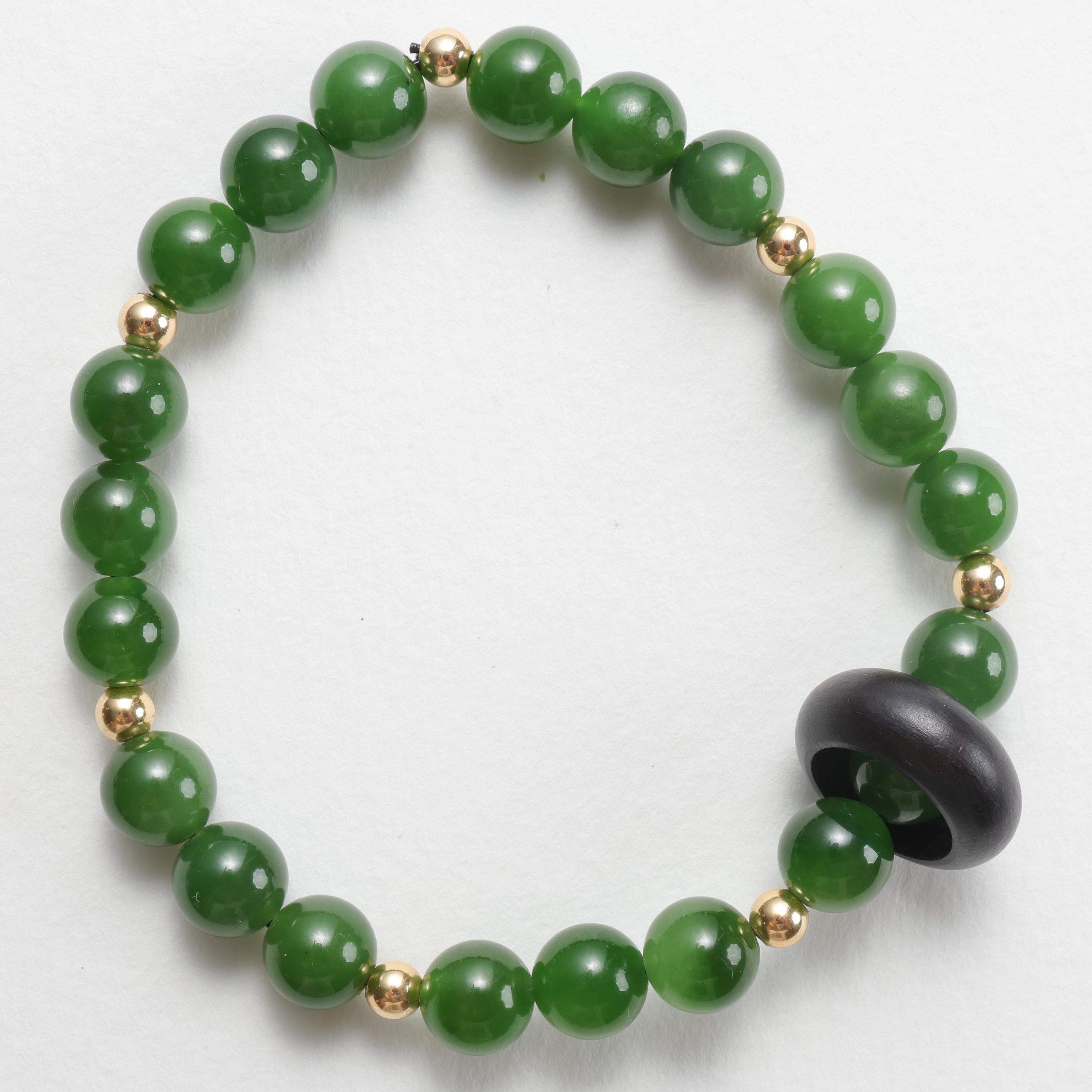 Artisan Jade Bracelet, Hetian Nephrite, Rare Agarwood, & 18K Gold, Stretch For Sale