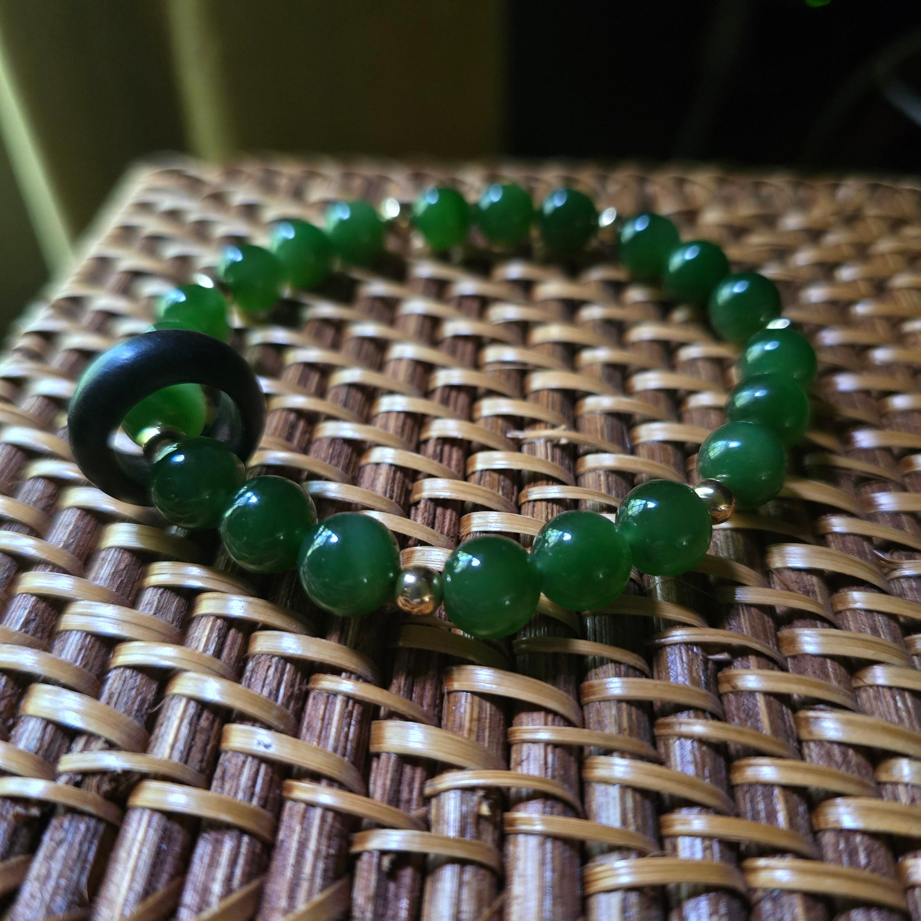 Jade Bracelet, Hetian Nephrite, Rare Agarwood, & 18K Gold, Stretch For Sale 2