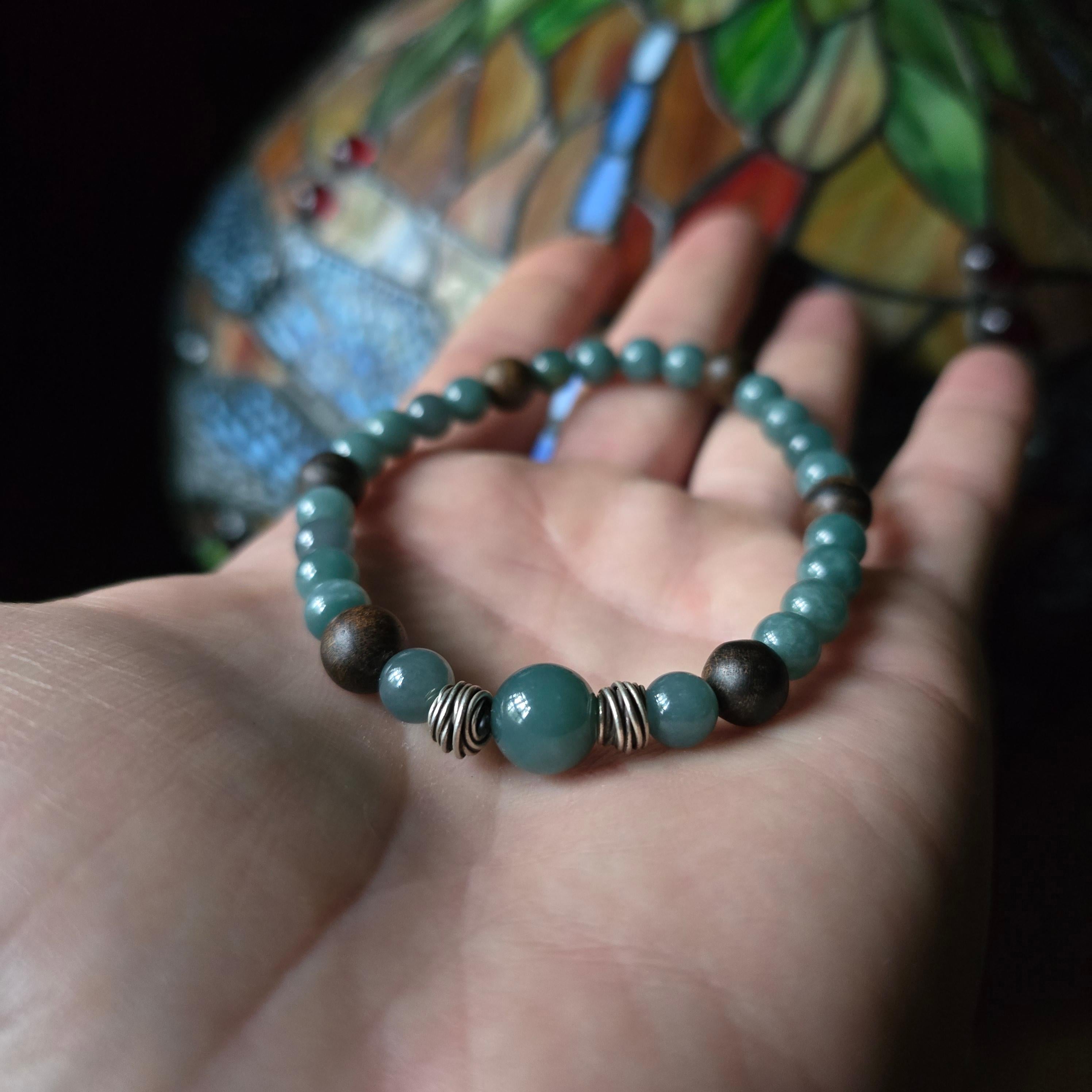 Jade Bracelet, Stretch, Guatemala Jadeite, Silver, and Agarwood For Sale 4
