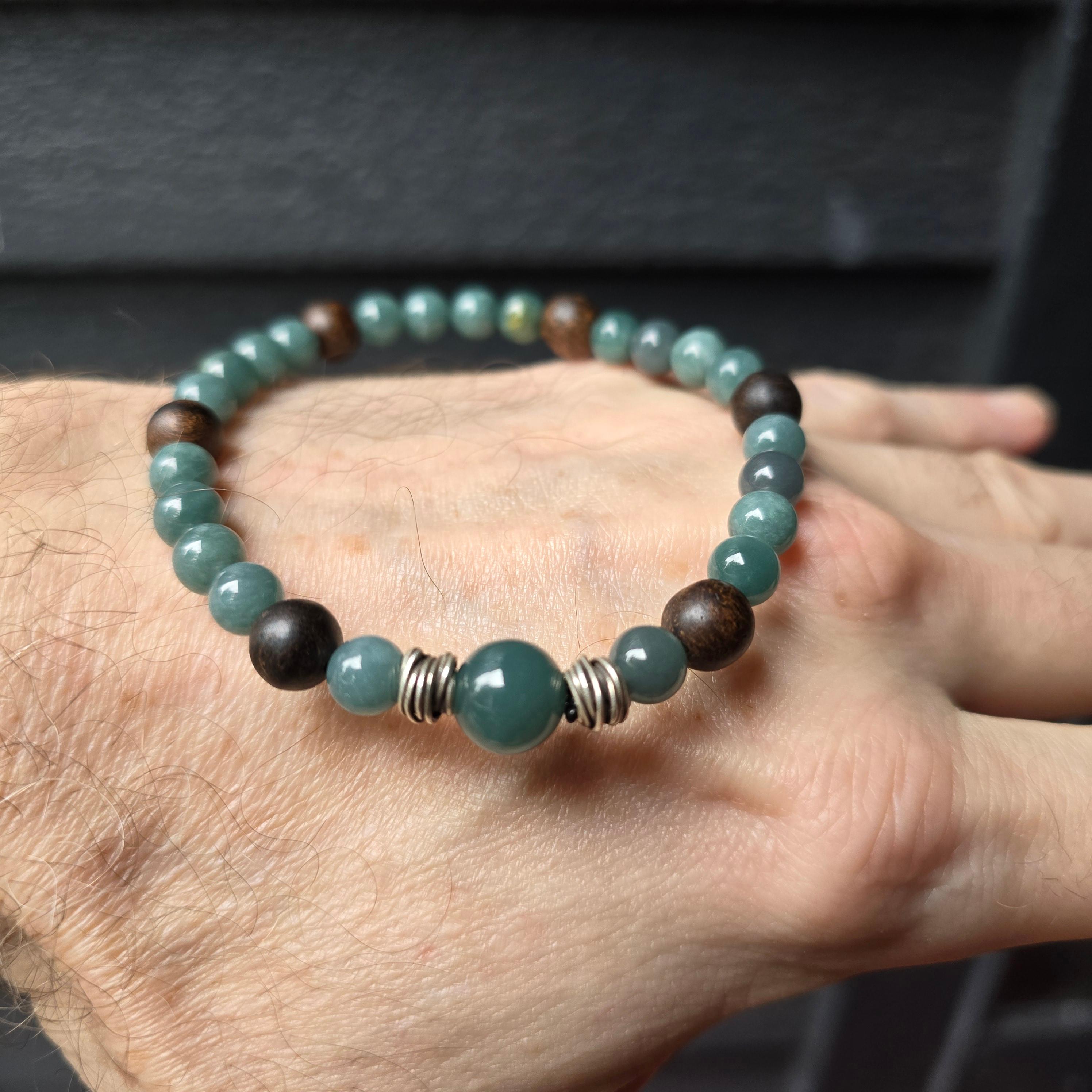 Jade Bracelet, Stretch, Guatemala Jadeite, Silver, and Agarwood For Sale 5
