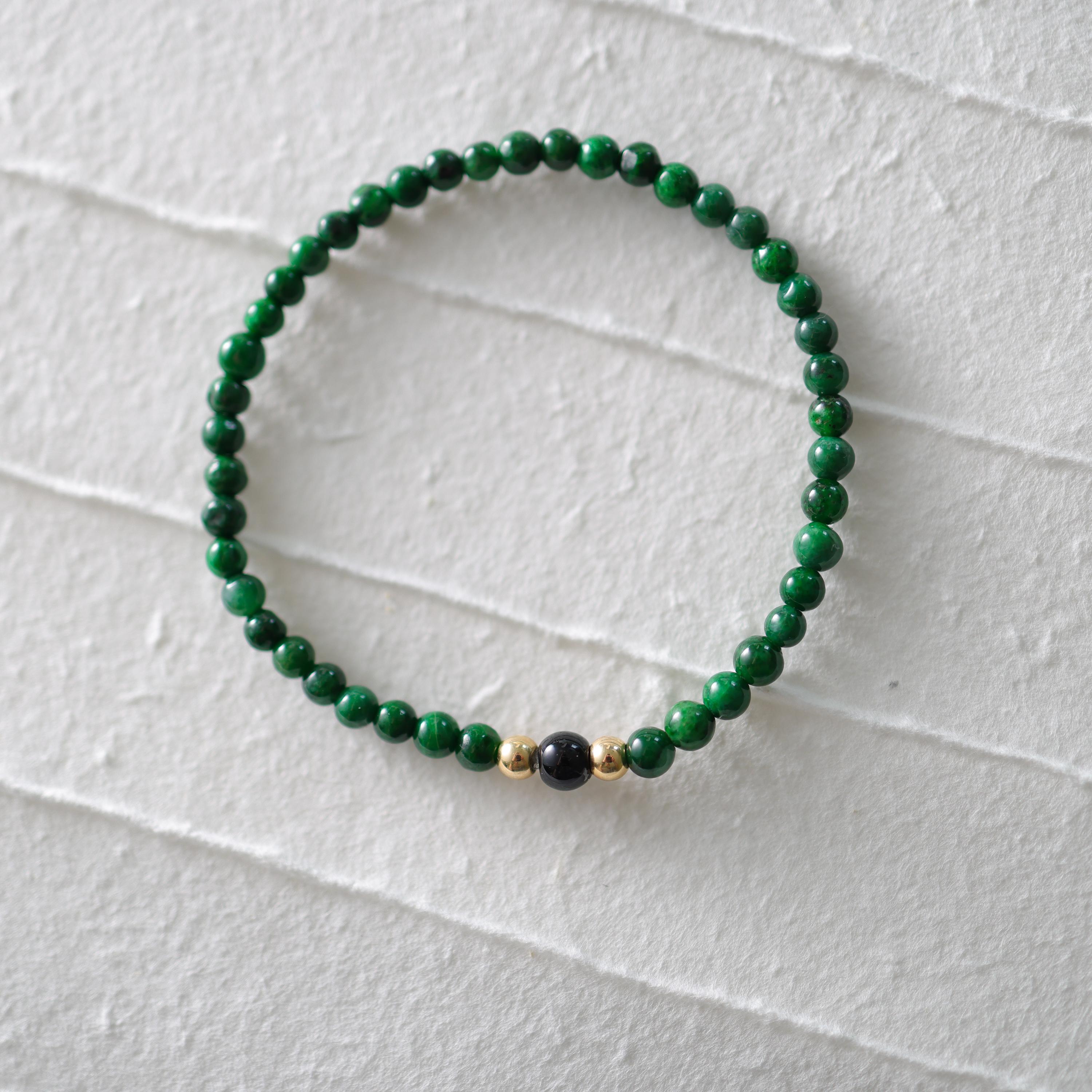 Jadeite Jade Bracelet Emerald Green, Stretch, Certified, 8 Inches For Sale 1