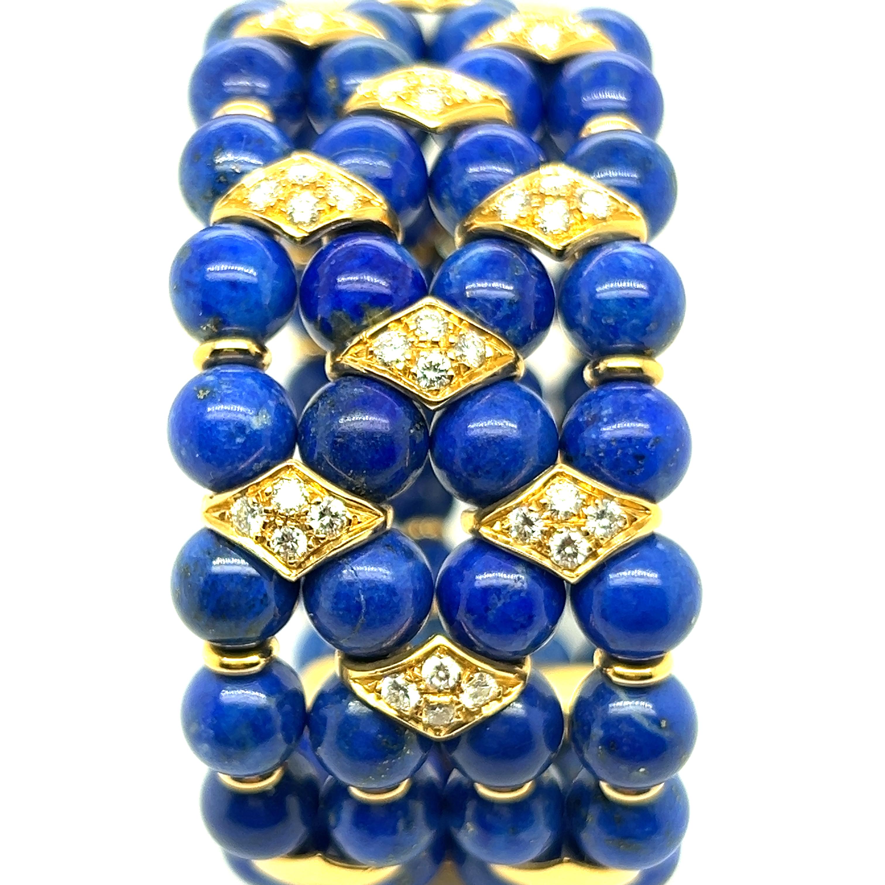 Beaded Bracelet with Lapis Lazuli and Diamonds in 18 Karat Yellow Gold For Sale 4