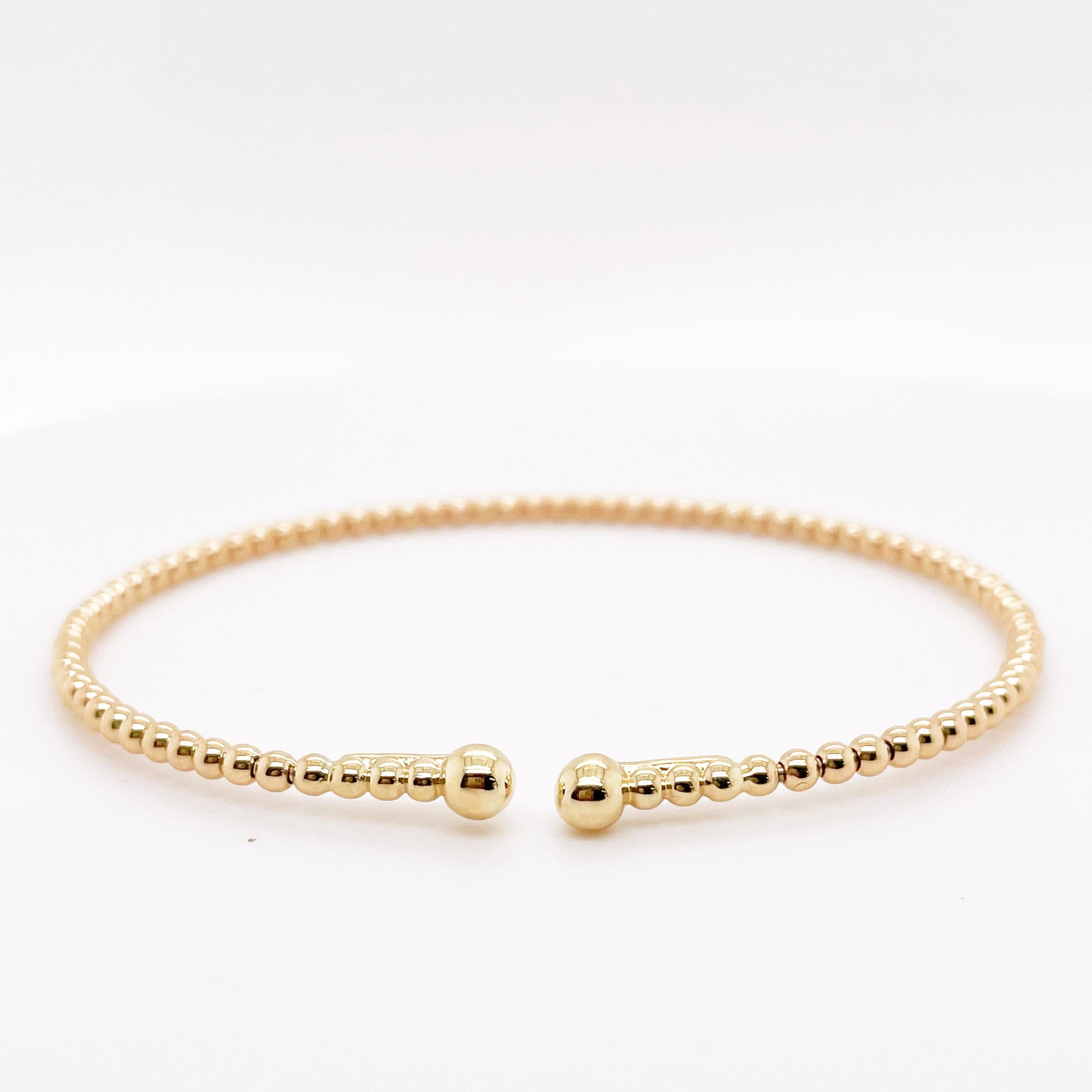 This  flexible bangle band goes with EVERYTHING! Whether you're wearing this by its self or going for a stacked look this band is the perfect fit! 
The details for this gorgeous bracelet are listed below:
Bracelet Type: Bangle, Cuff
Metal Quality: