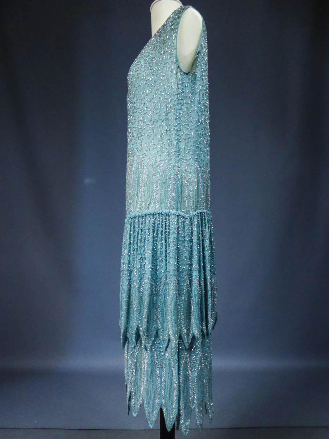 Beaded Charleston Flapper Dress from Art Deco French Period Circa 1920 For Sale 4