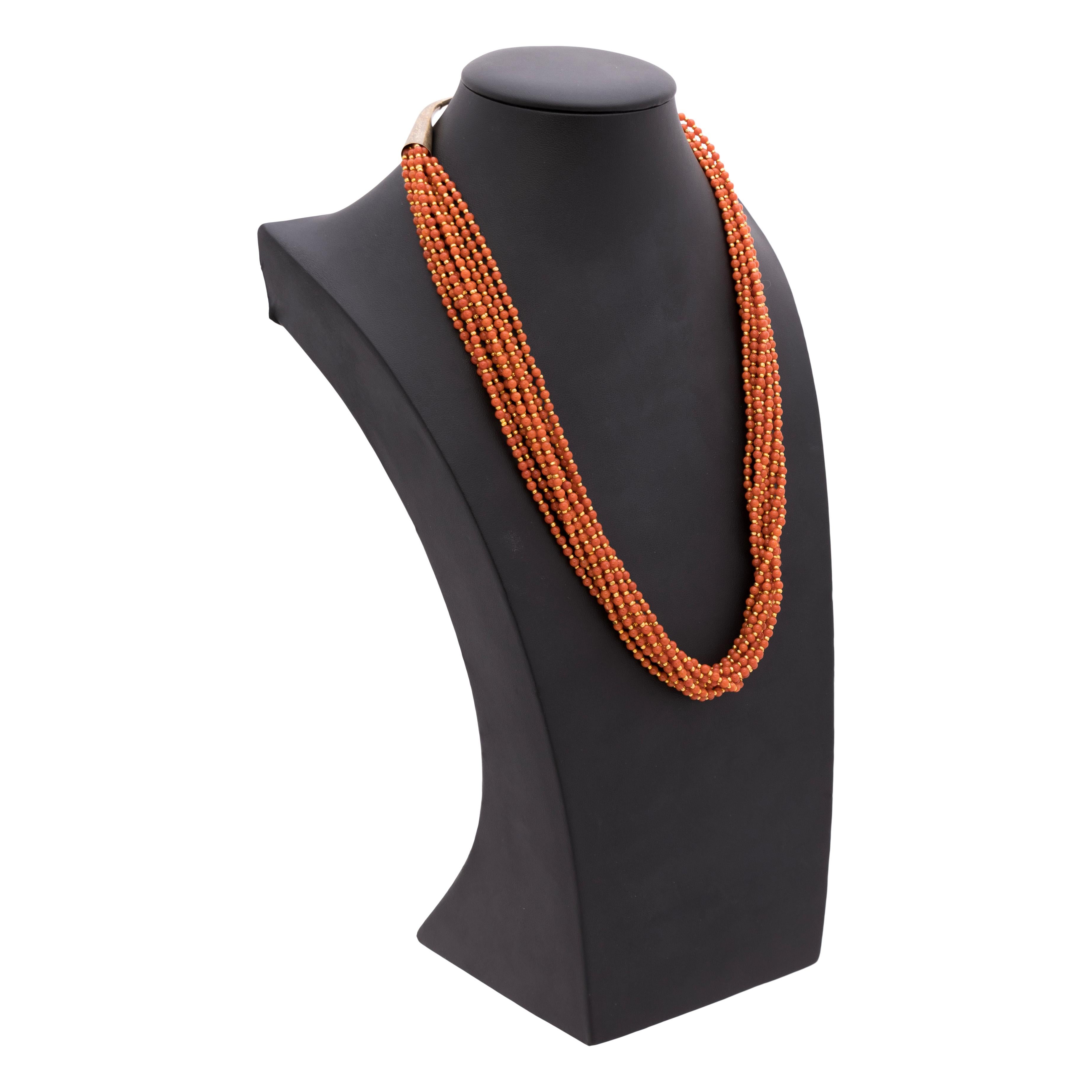 Perlina Collana di corallo con perline in vendita