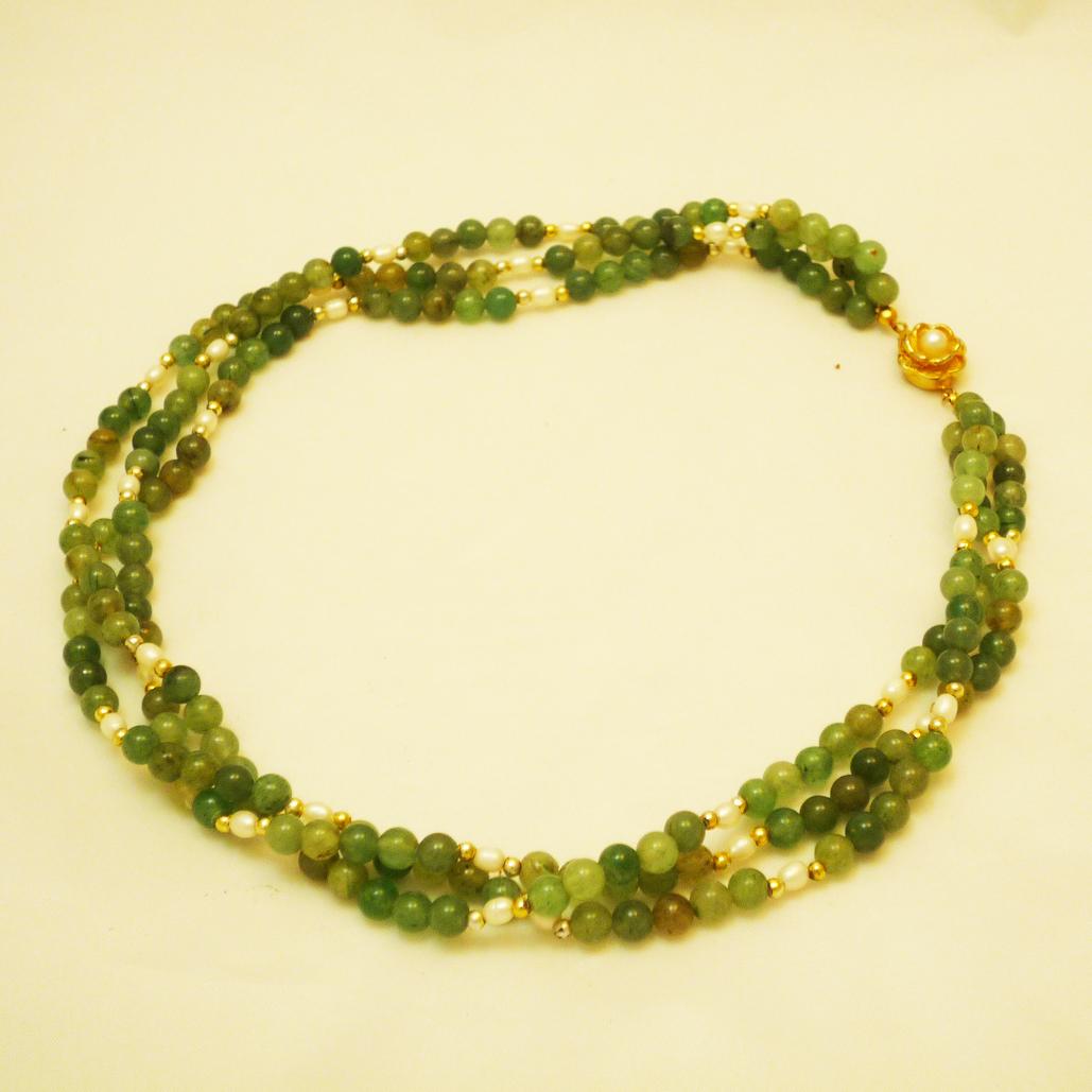 Women's Beaded Jade necklace, three rows, 1950s