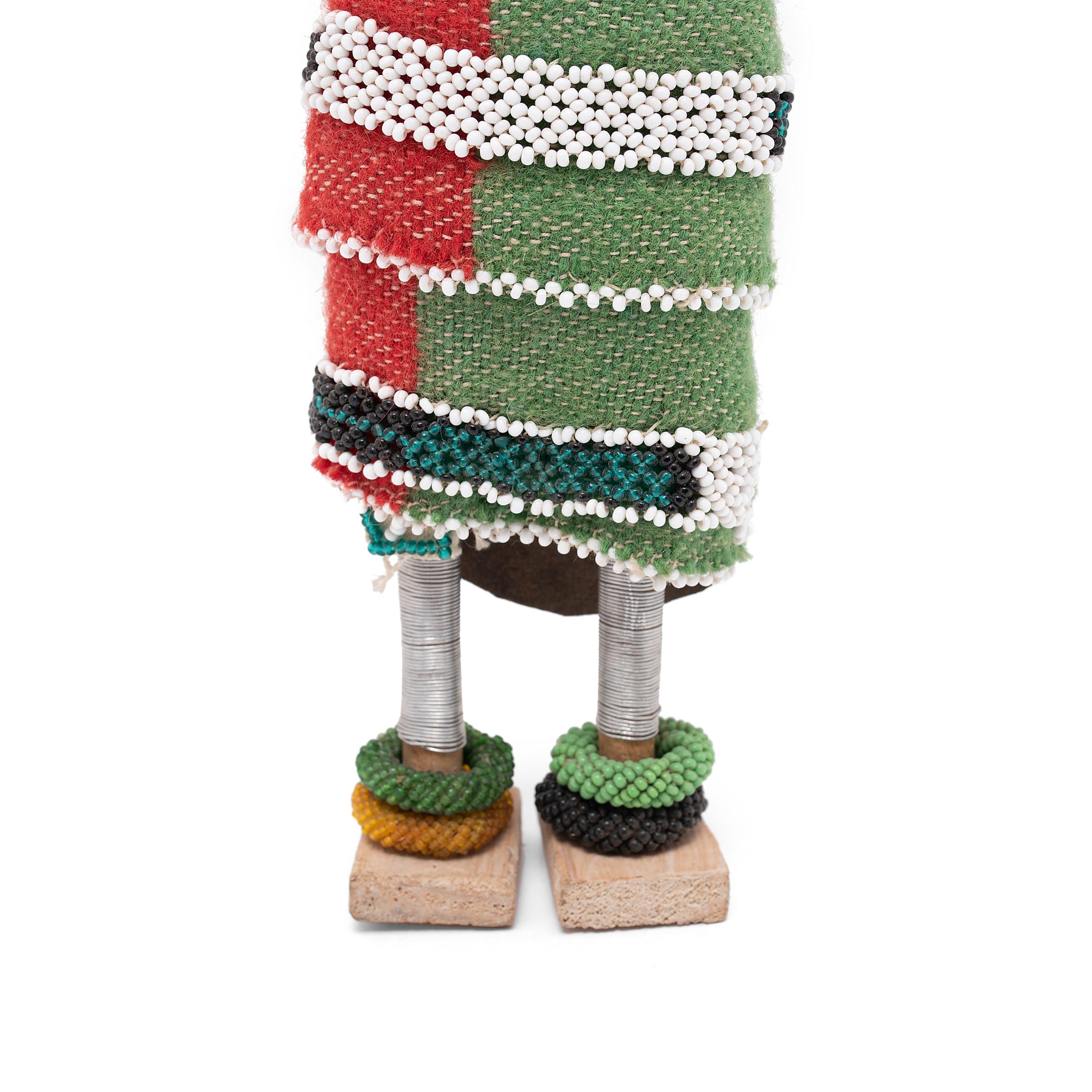 Beaded Ndebele Initiation Doll In Good Condition For Sale In Chicago, IL