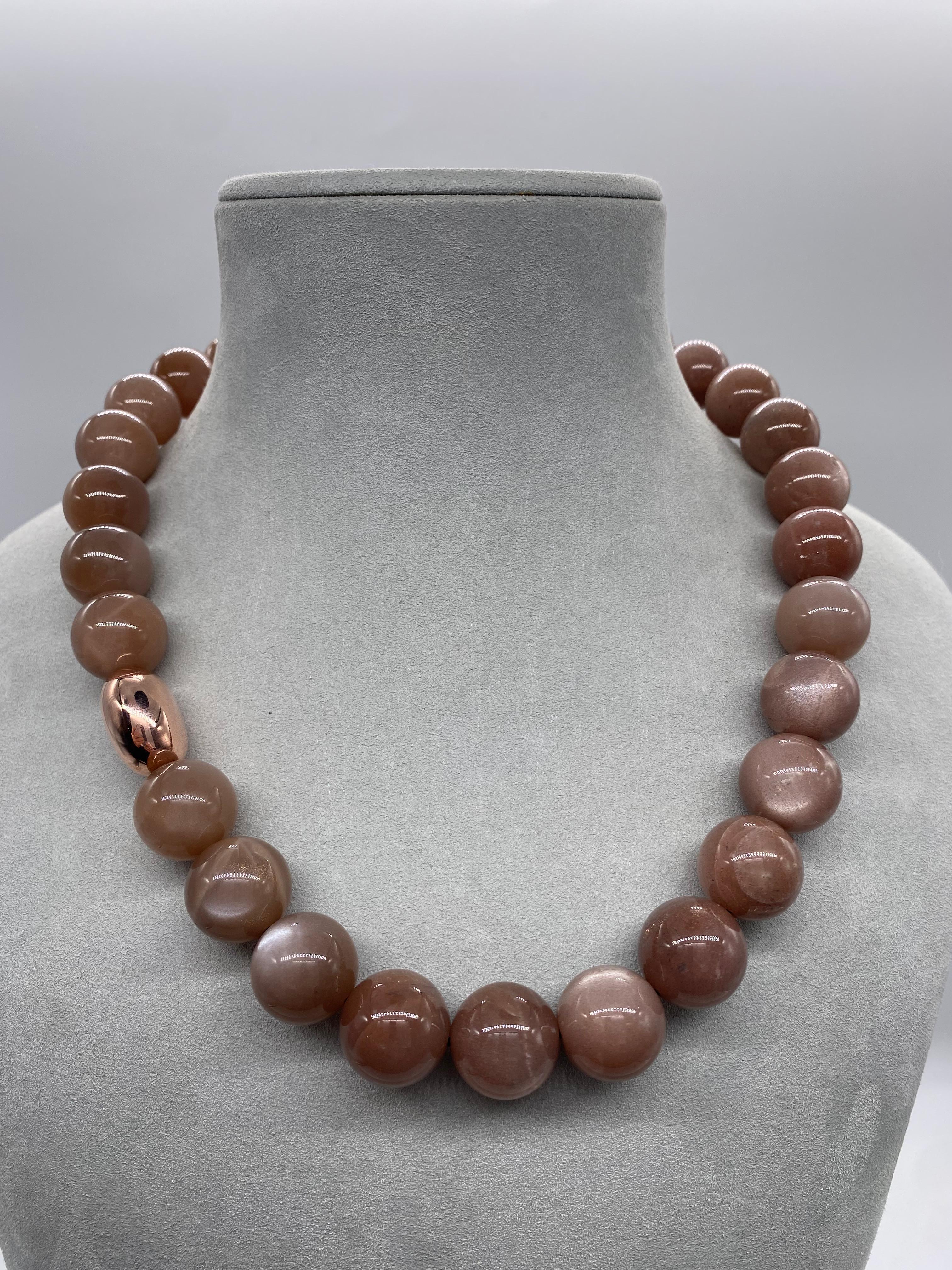 Artisan Beaded Necklaces with Peach Moonstone, Gold and Bakelite For Sale