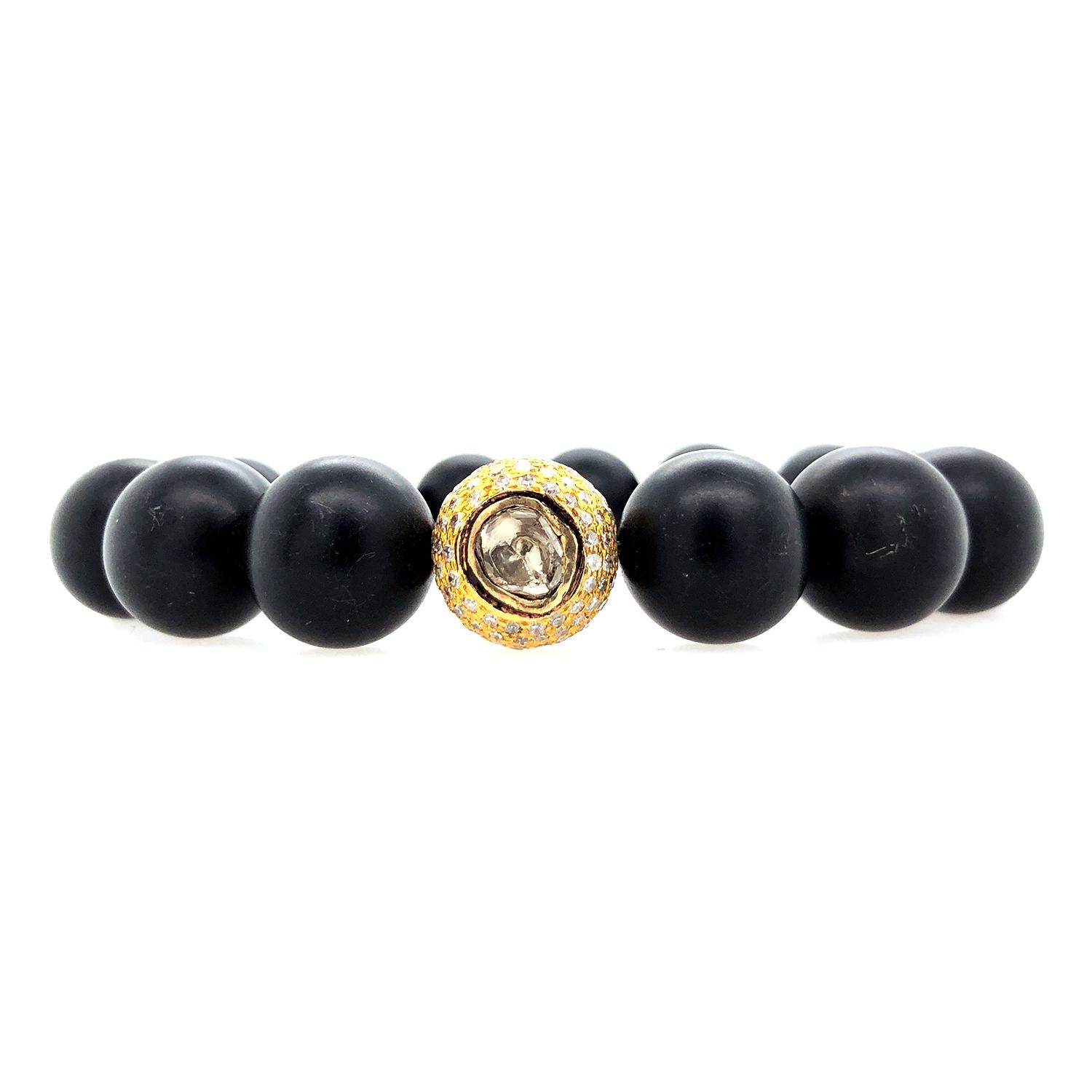 Art Déco Bracciale in perline di onice con sfera centrale di diamanti in oro in vendita