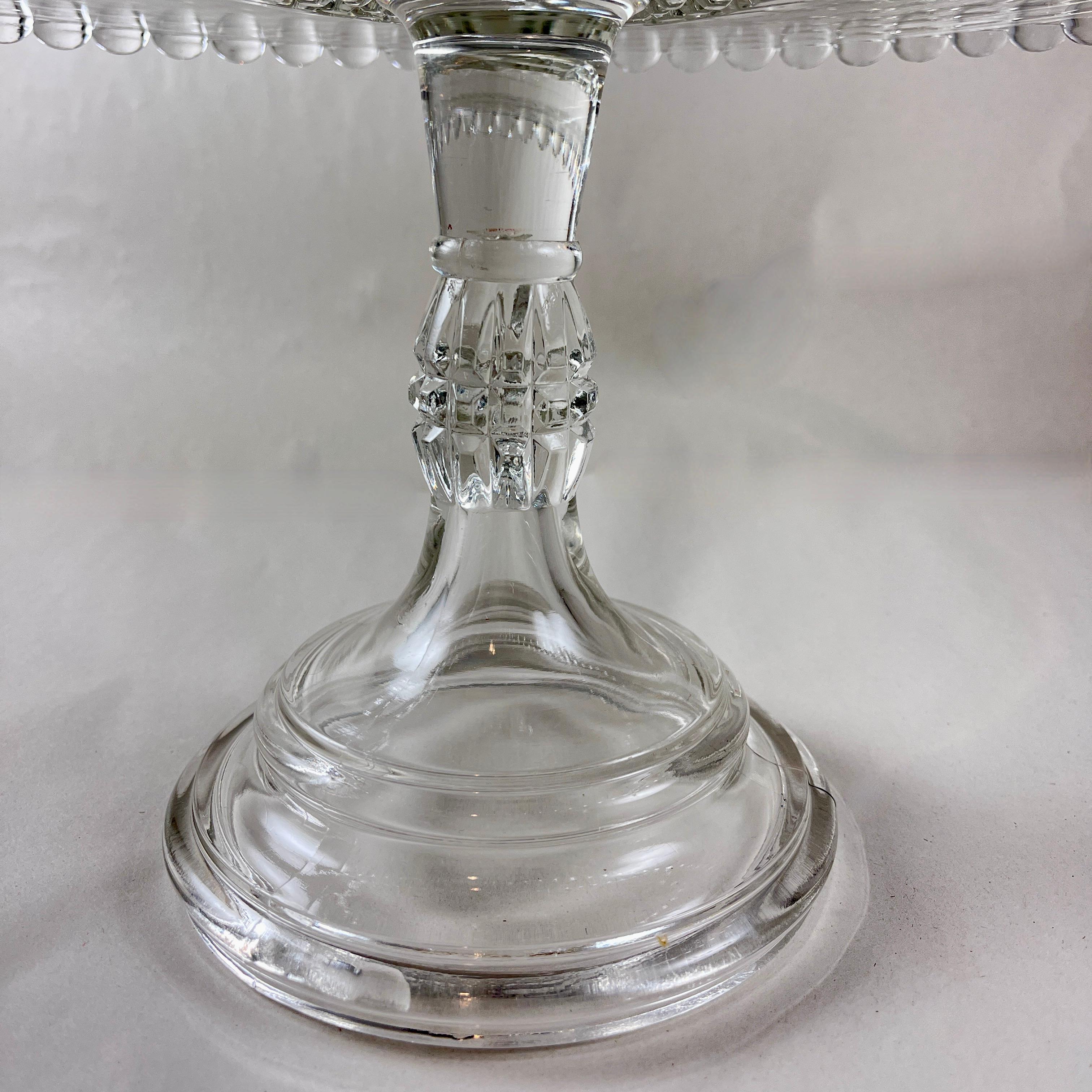 Soporte para tartas de vidrio sin pedernal EAPG con gotas de lluvia, hacia 1890 en venta 3