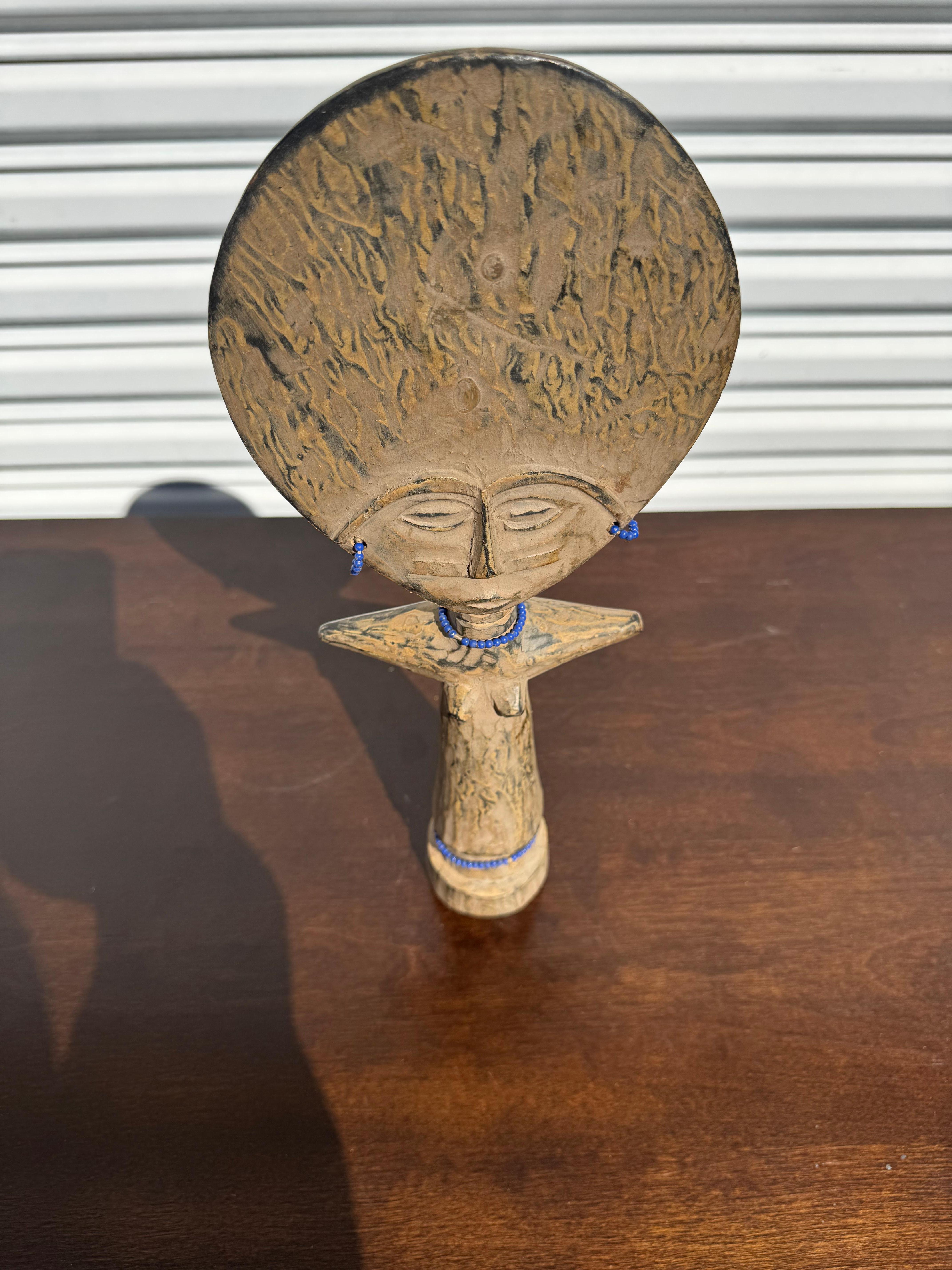 XX secolo Scultura Reliquiario con perline in vendita