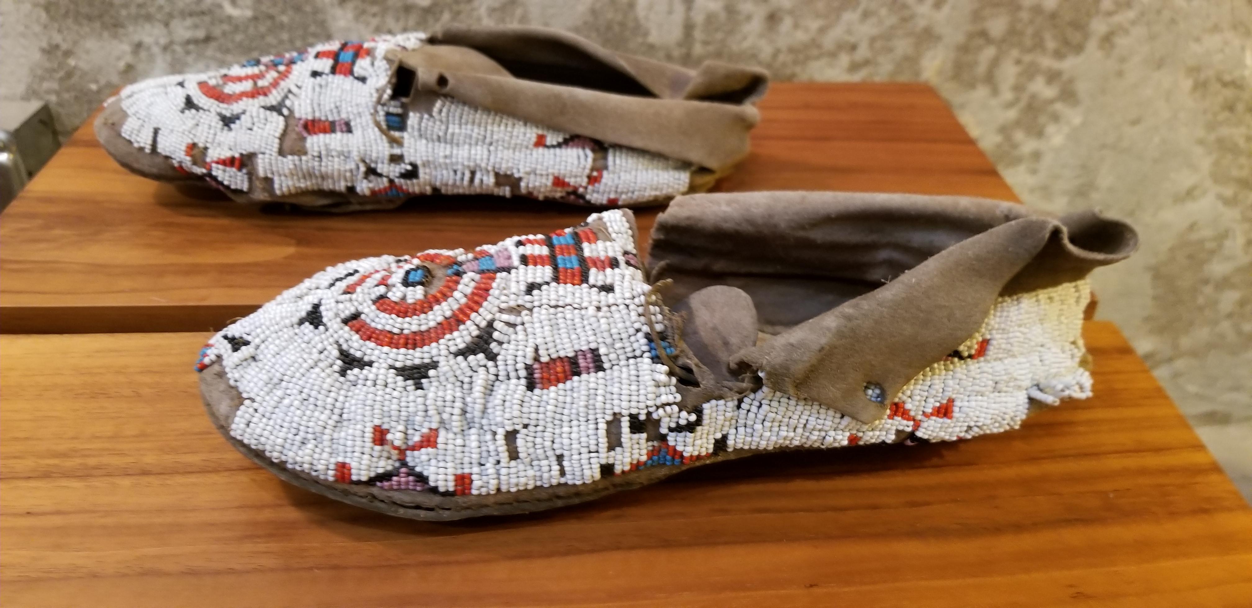 Native American Beaded Sioux Moccasins  For Sale