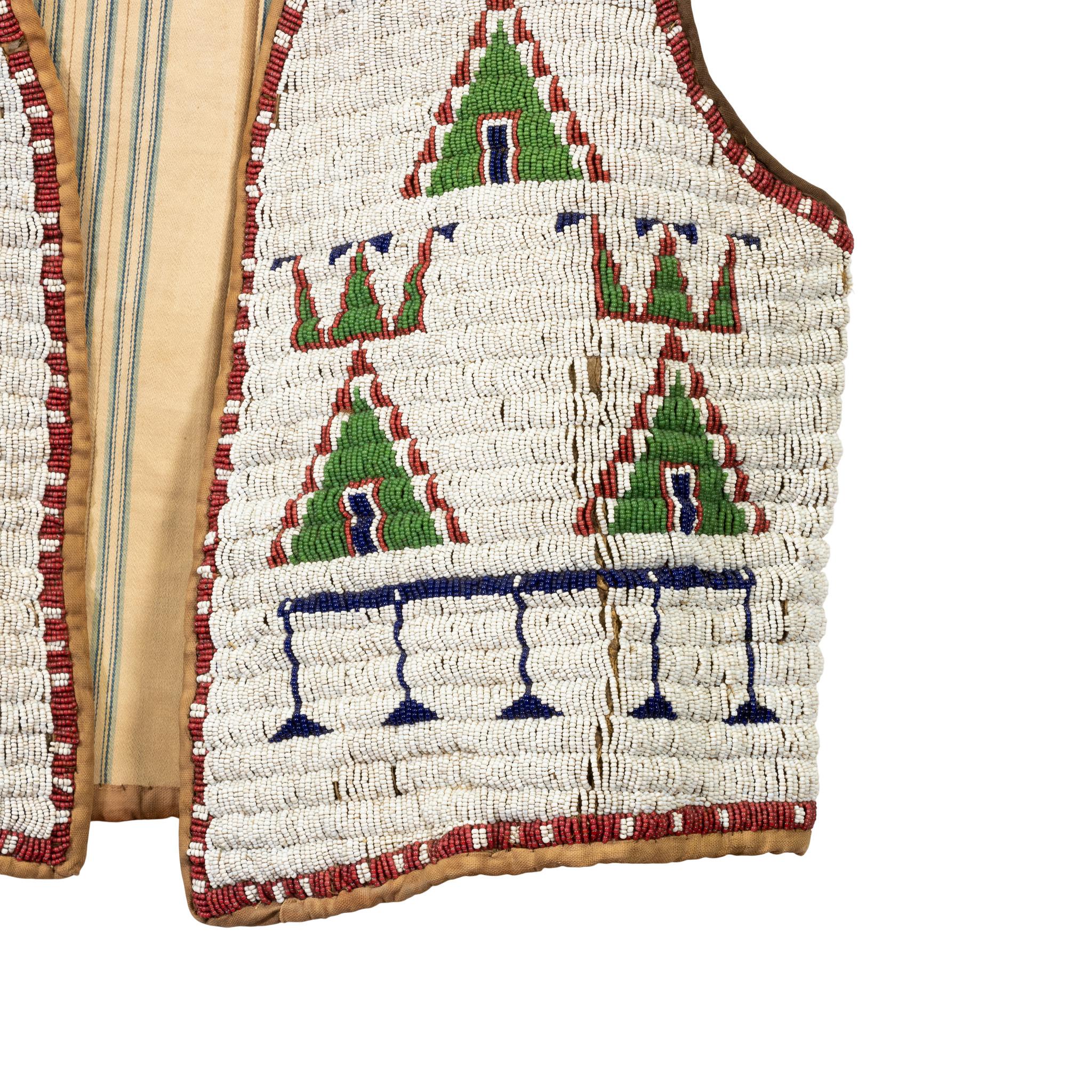 Native American Beaded Sioux Patriotic Vest For Sale