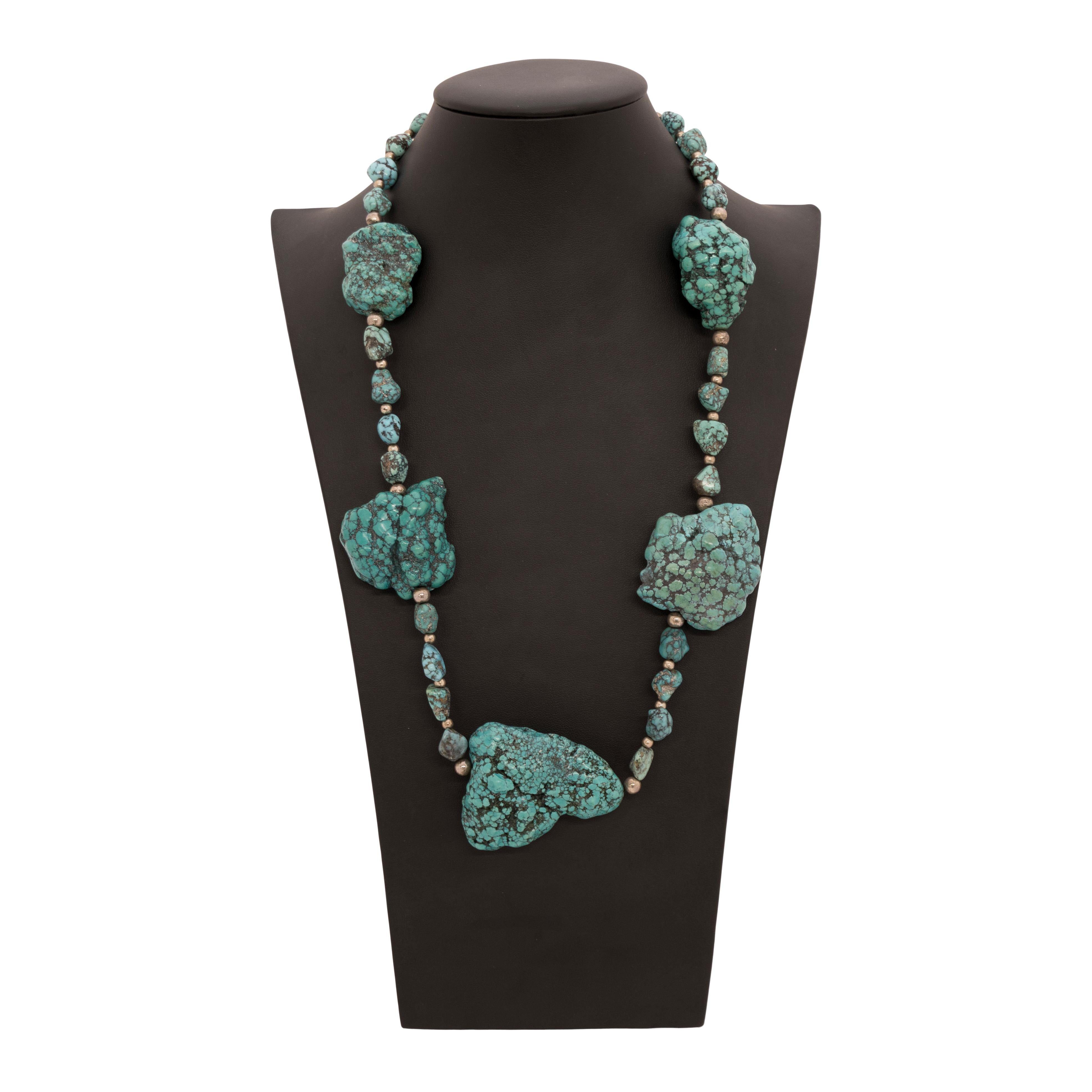 Beaded Turquoise Nugget Necklace In condizioni buone in vendita a Coeur d Alene, ID