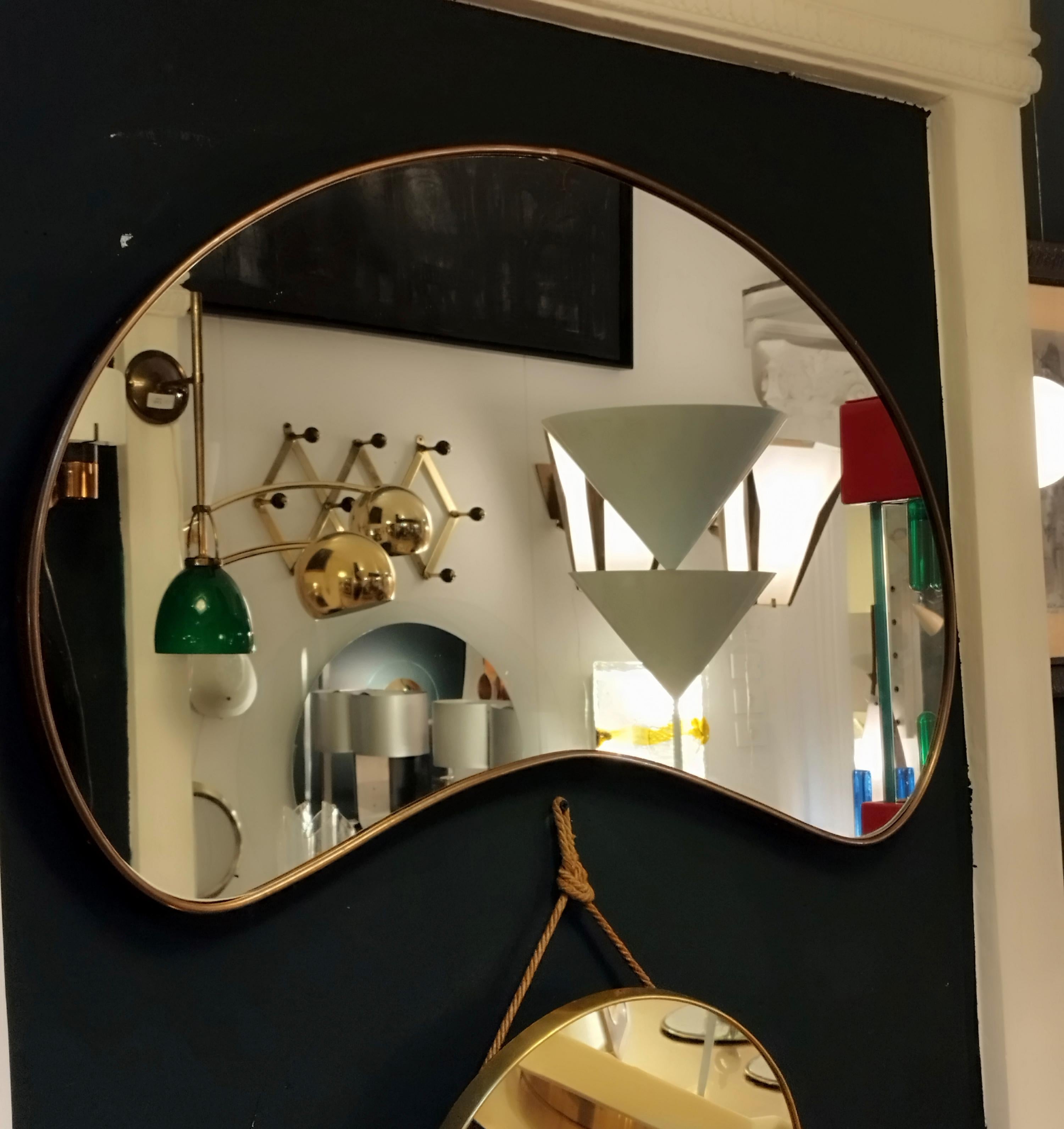 Mid-Century Modern Beans Haricot Freeform Brass Wall Mirror, Italy 1950s For Sale