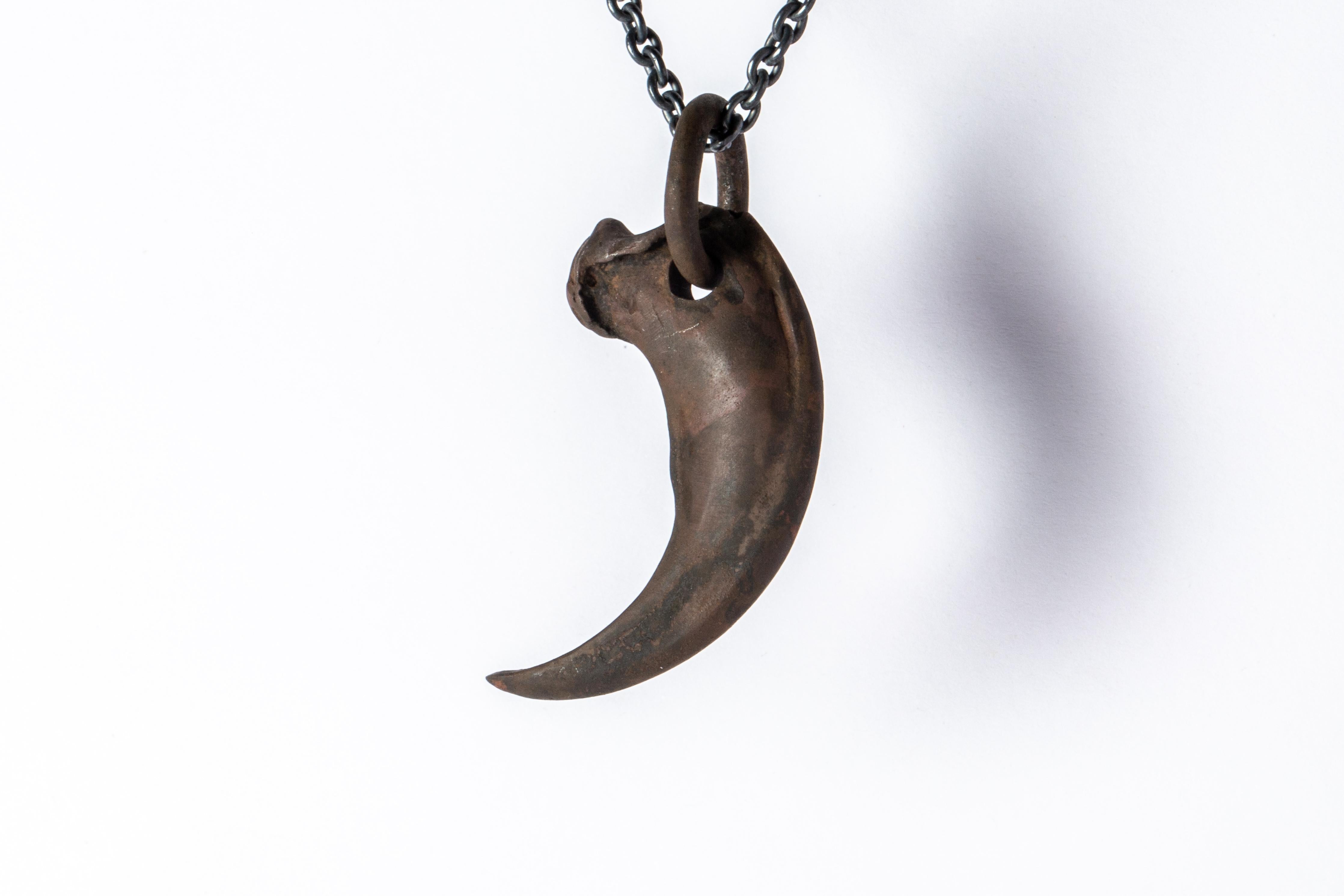 Women's or Men's Bear Claw Necklace Redux (DR+KA) For Sale